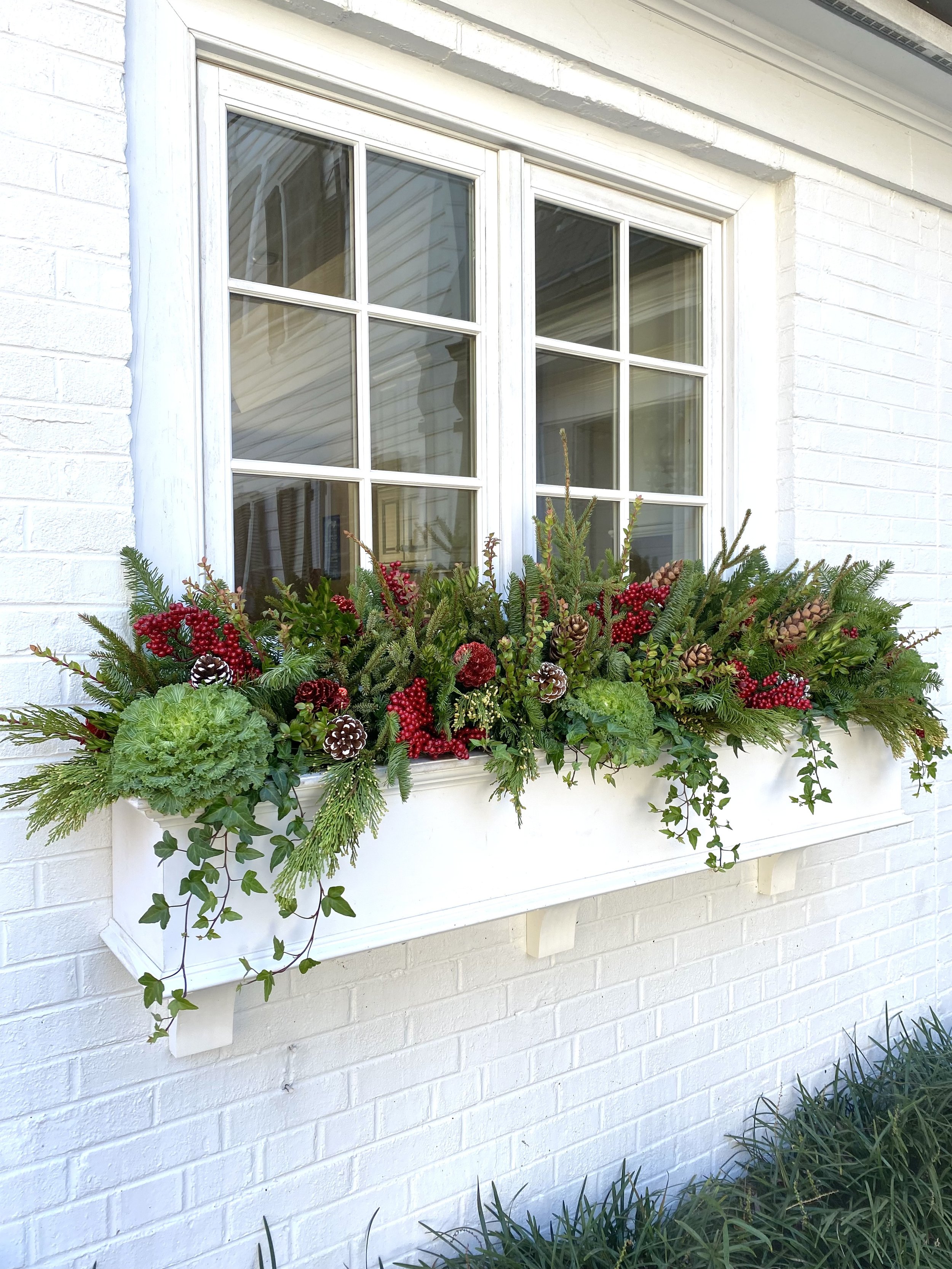 Winter and Holiday Planters, Container Gardens & Window Boxes ...