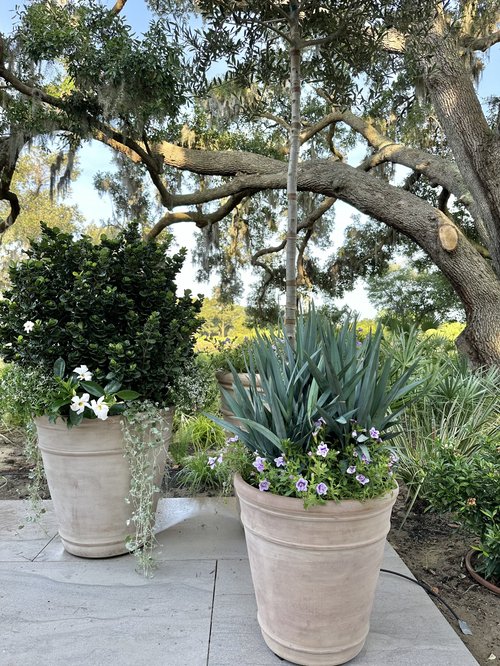 2.5 qt plant pot Garden Tower 2