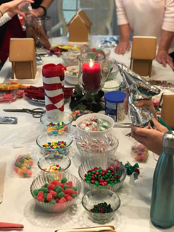 Gingerbread house table.jpeg
