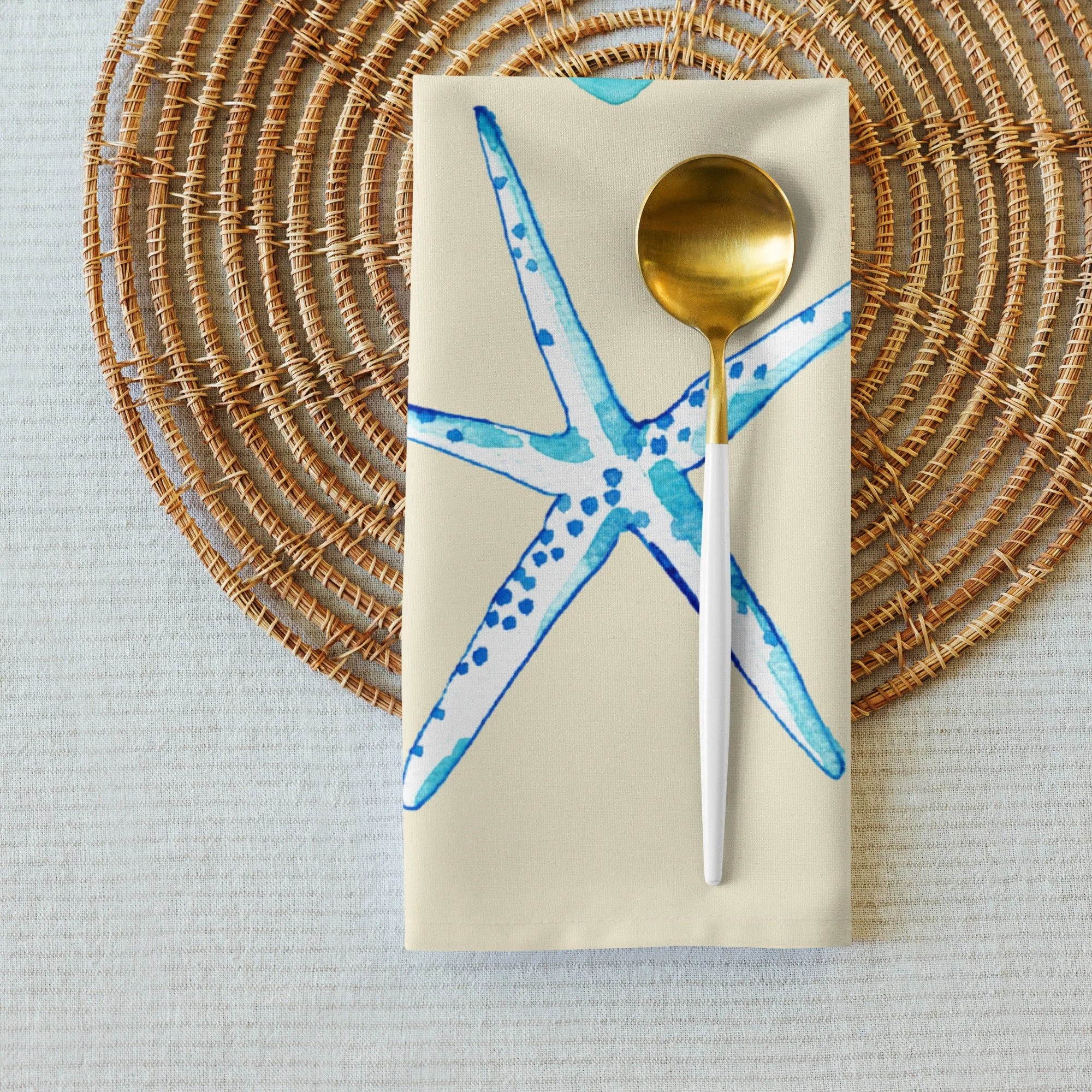 cloth-napkin-set-(4)-white-front-3-6ab1cdb0e3b7c.jpg
