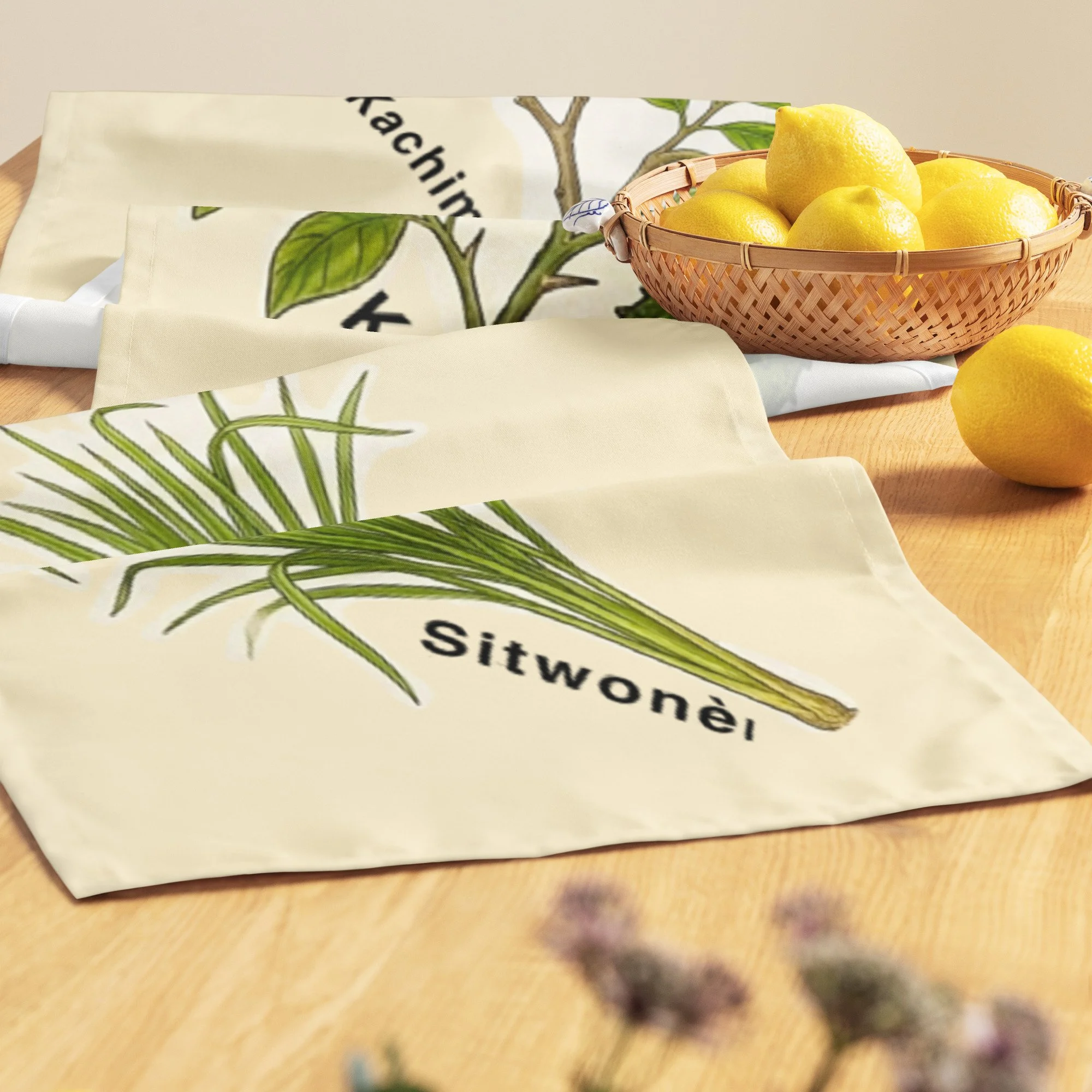 table-runner-white-front-6aad3408dafdc.jpg