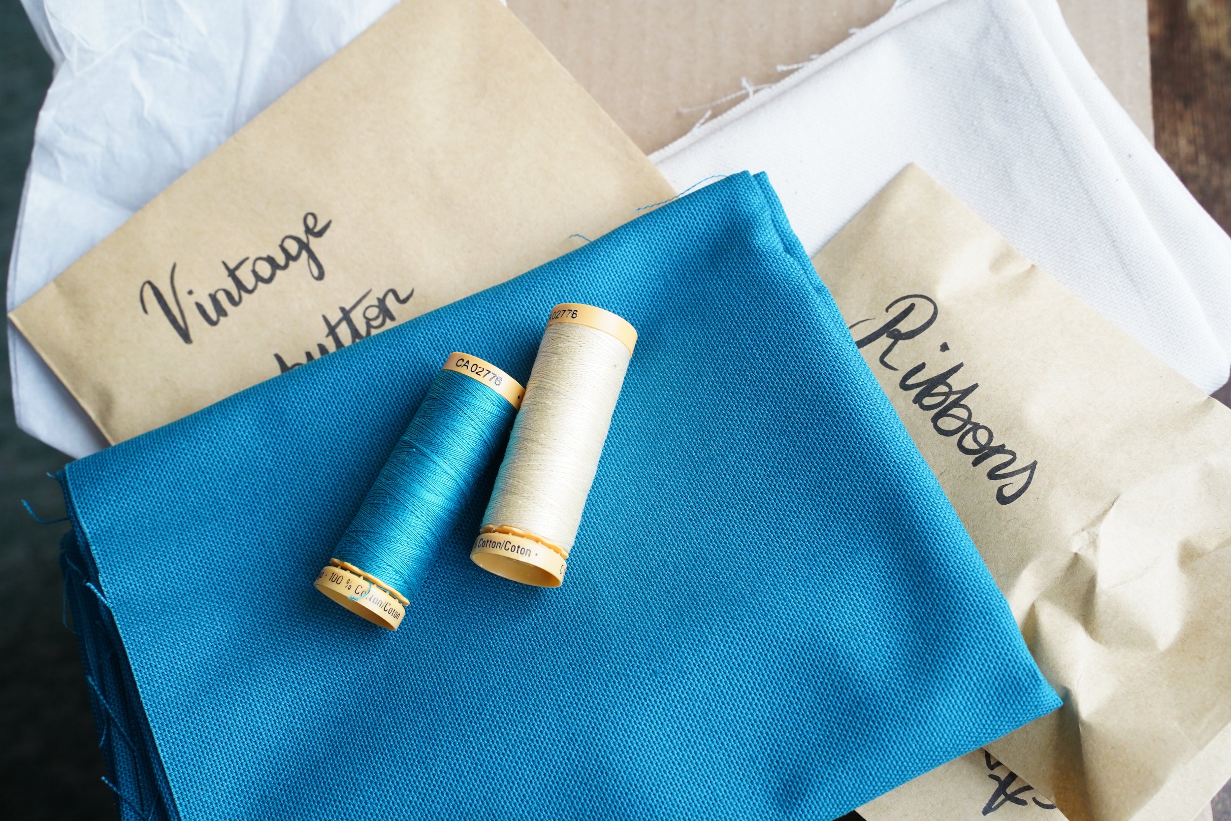 Sewist's Essential Bundle - Hussif Bag Kit + Essential Sewing Pack