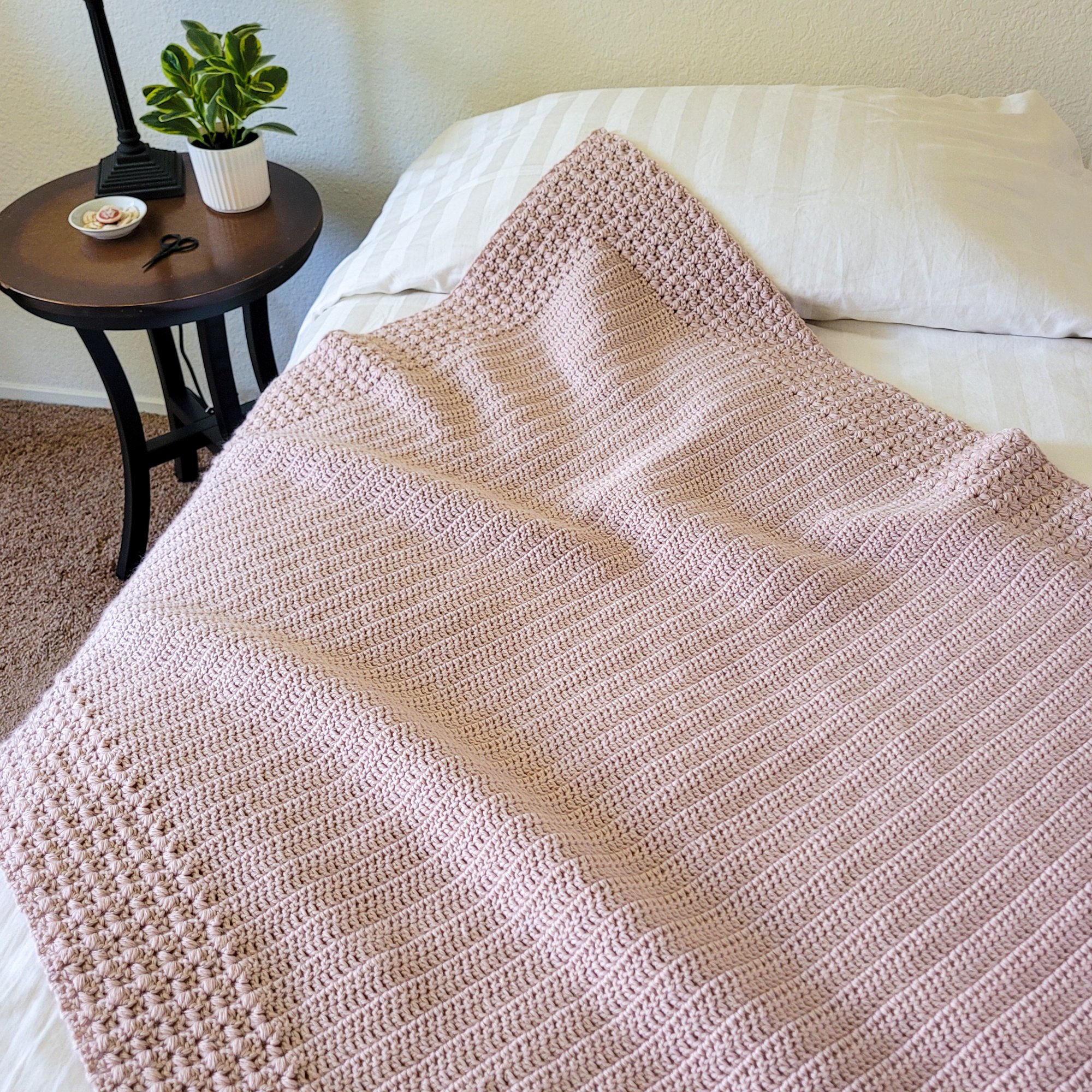 my-little-nest-blanket-crochet-pattern-jennifer-olivarez
