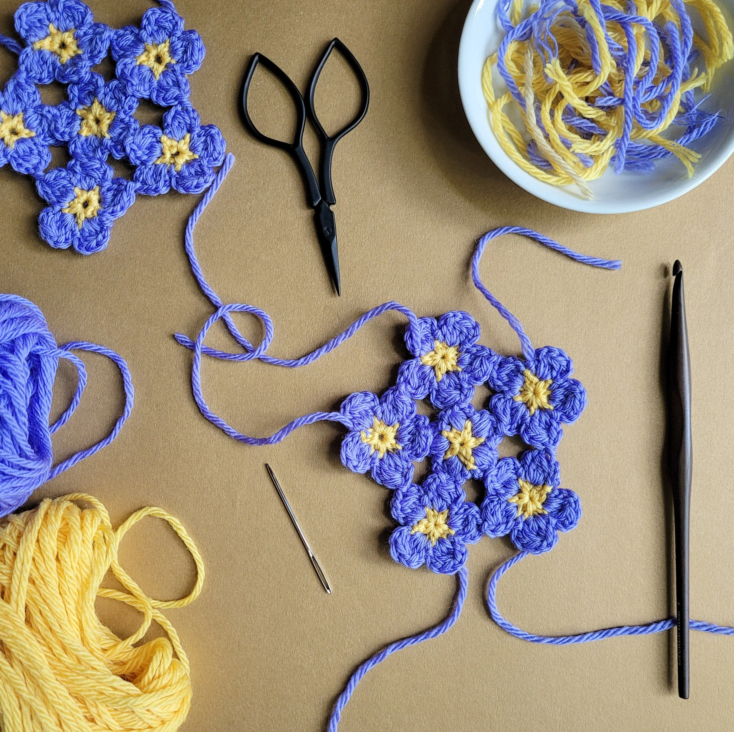 crochet Prairie Flax cluster, yarn, and tools