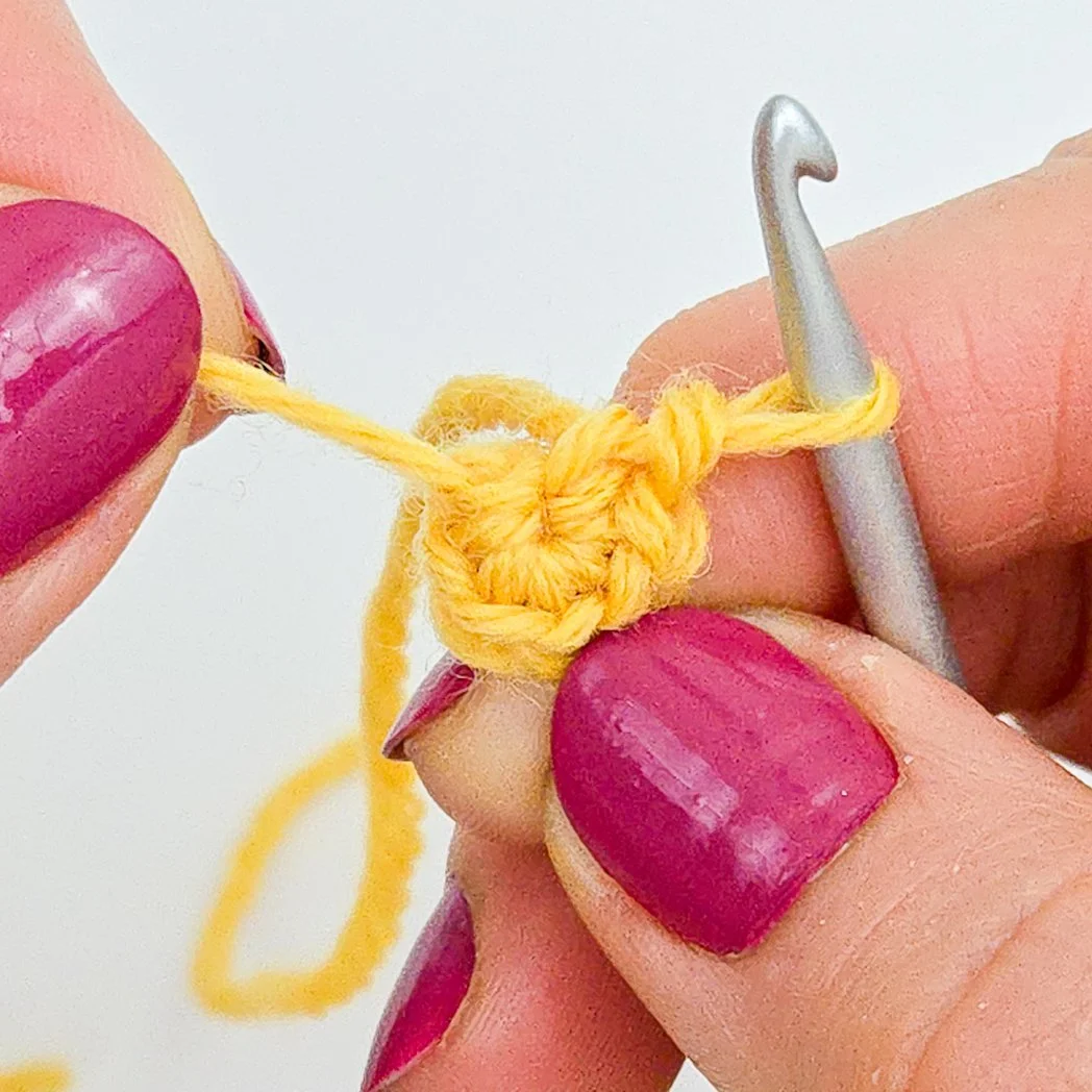 Adjustable ring completely closed.