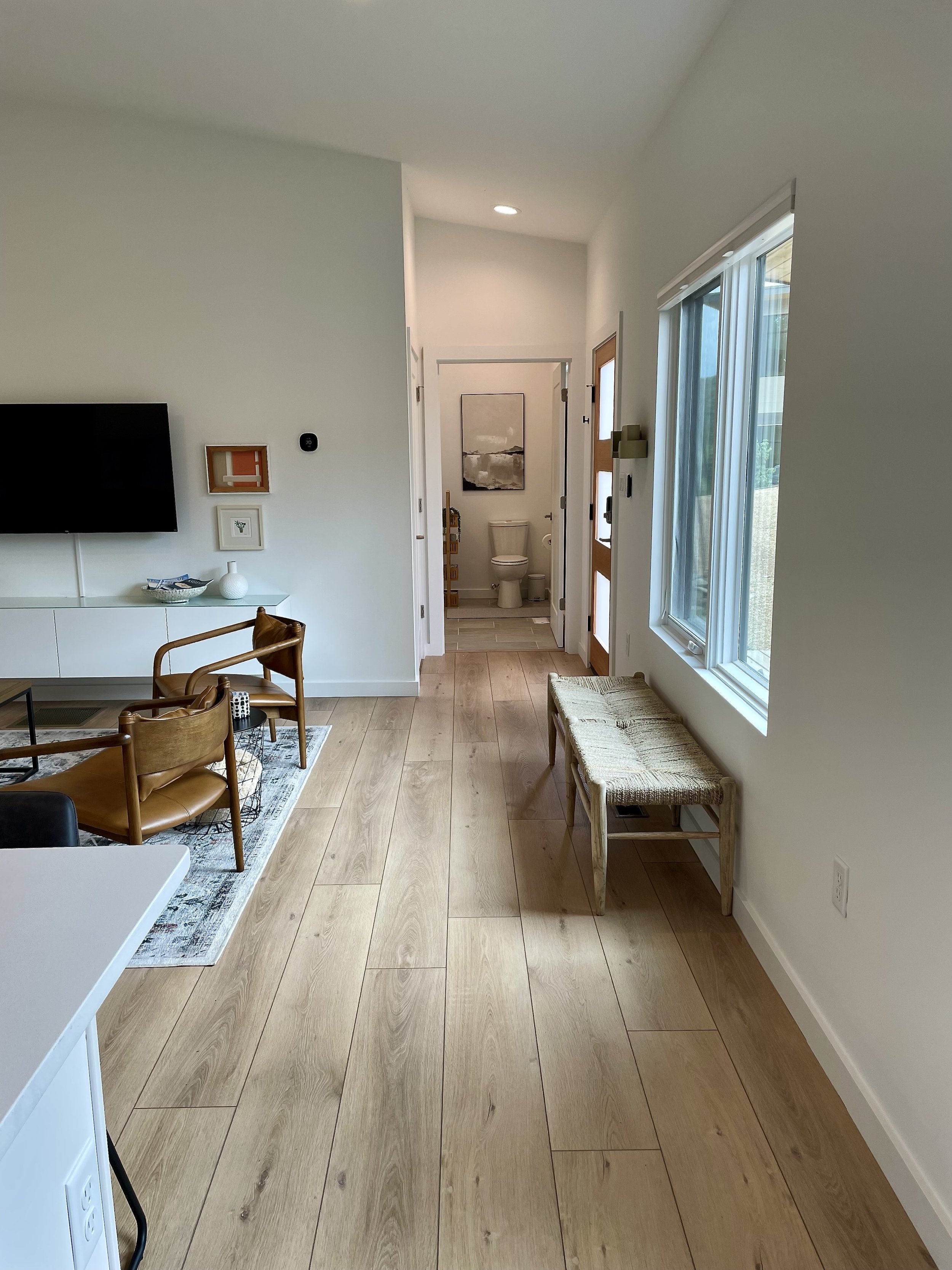 306 Broad Vista