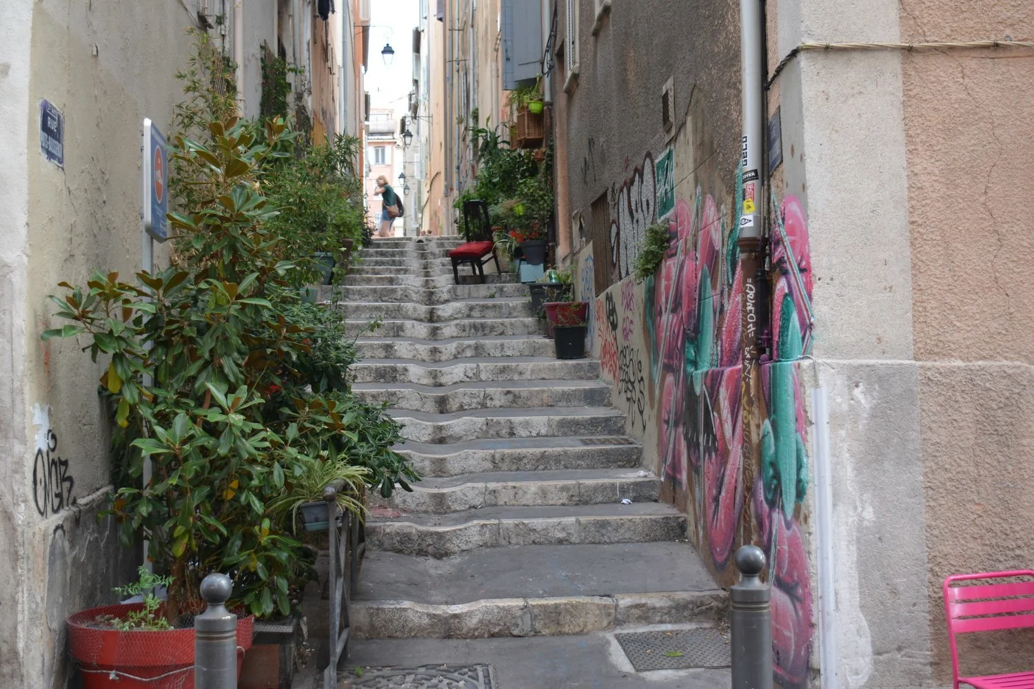  Art work and many potted plans through all the streets of old town part of Marseille. &nbsp; 