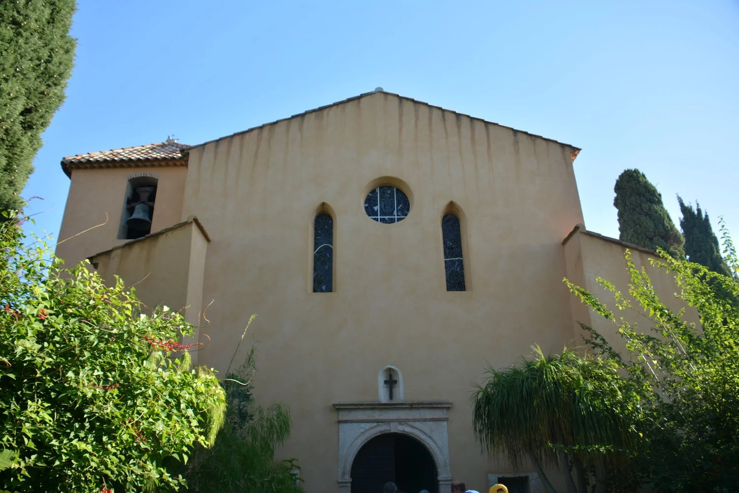 In the smaller towns the churches have little adornment on the exterior. 