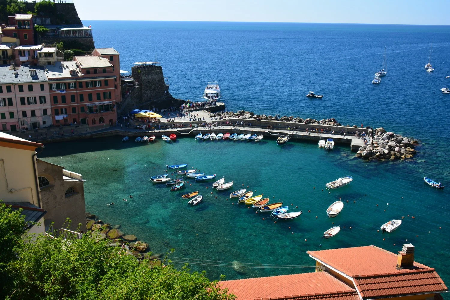  Typical view from part way up the town. &nbsp; 