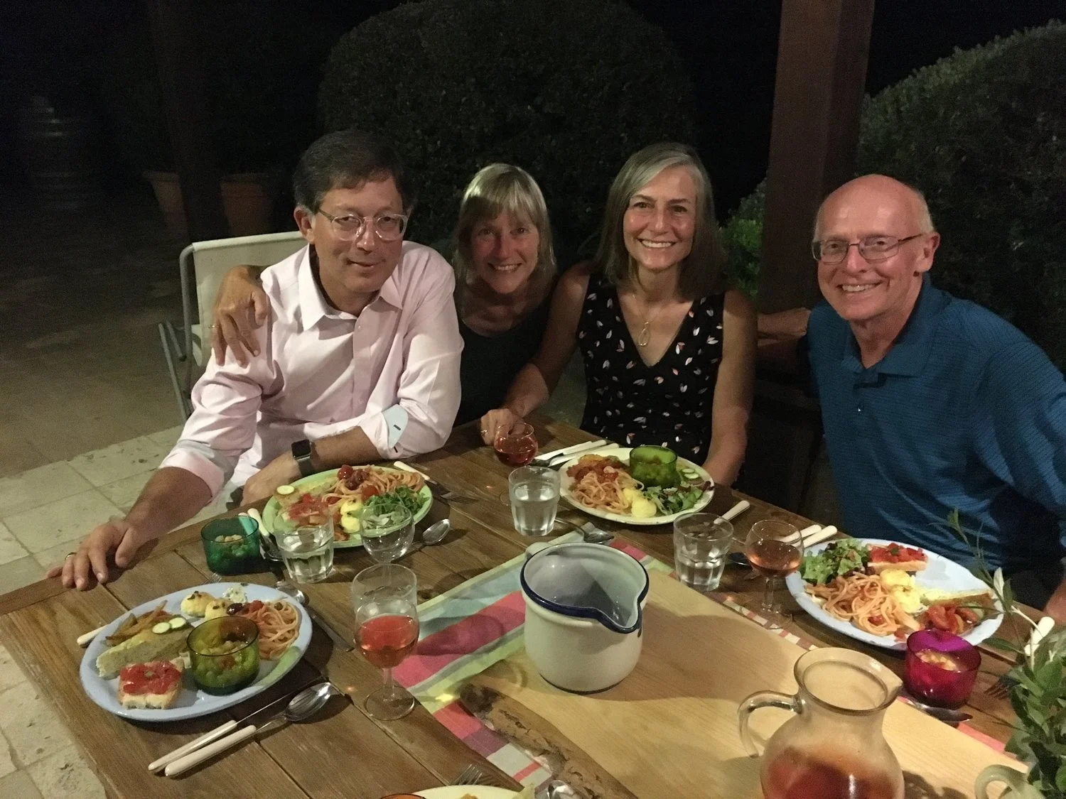  Mark and Nancy, Sue and Dean ready to enjoy our meal. 