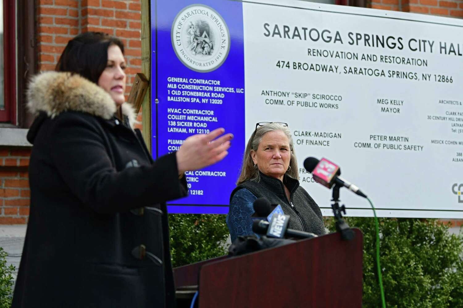 Saratoga Springs mayor tries to remove public from meeting