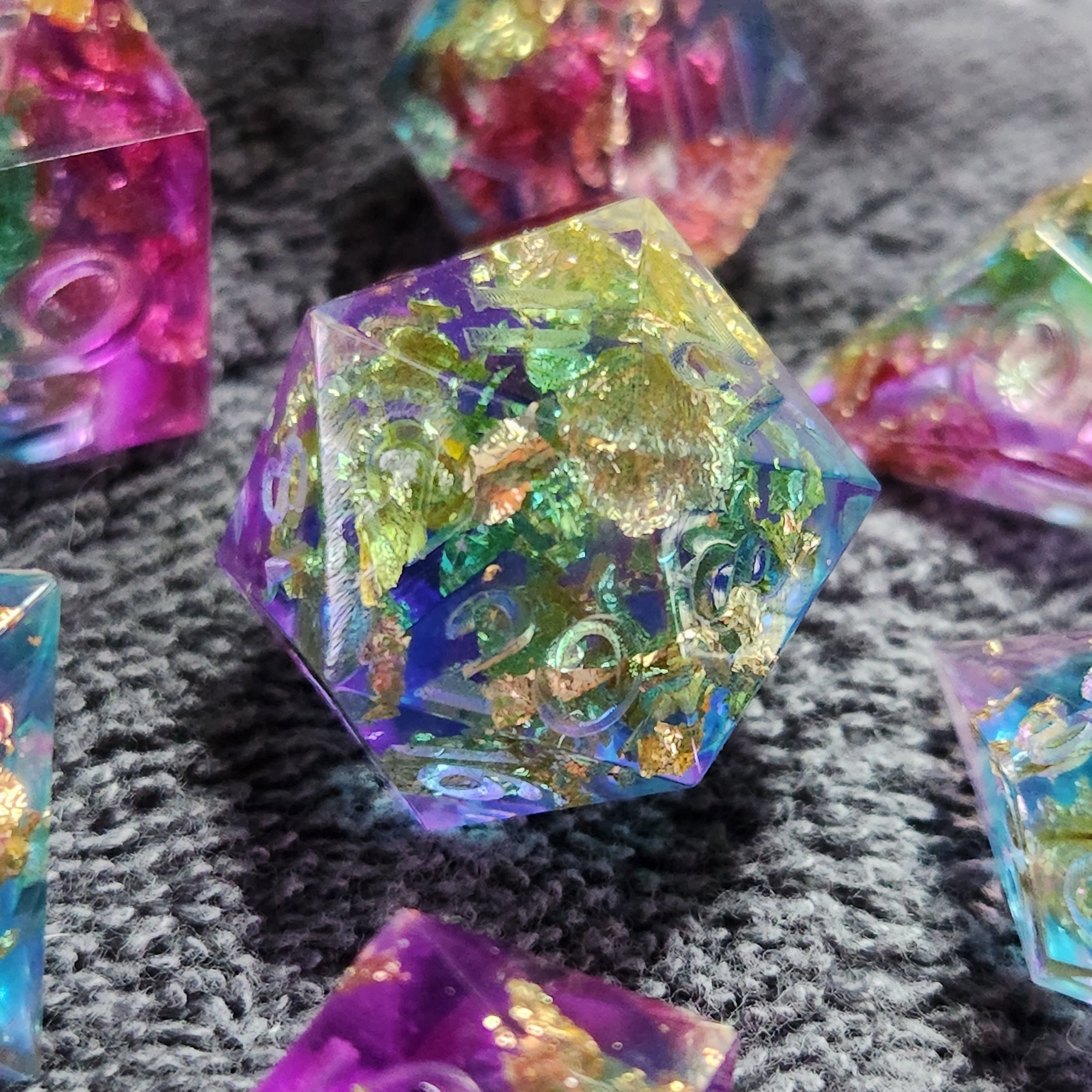 https://i.etsystatic.com/30885154/r/il/e93af7/4442107332/il_fullxfull.4442107332_4x70.jpg