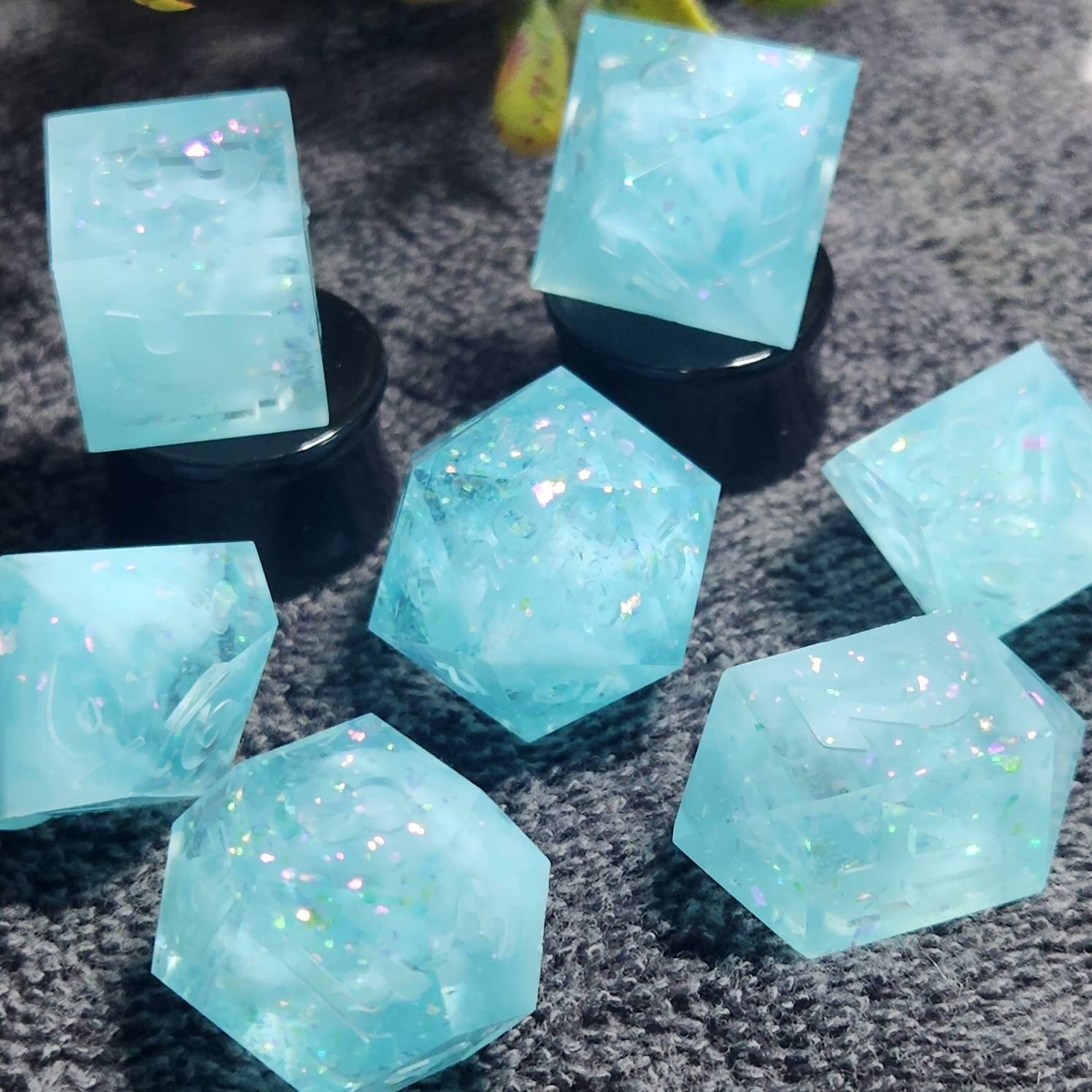 https://i.etsystatic.com/30885154/r/il/77a439/4408950532/il_fullxfull.4408950532_t857.jpg