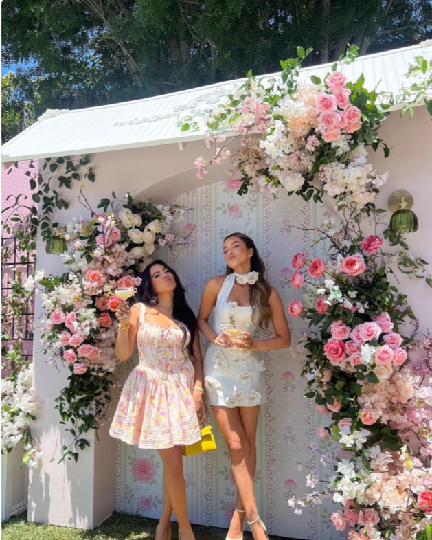 Boho Social beach picnics is fort lauderdale beach best luxury beach picnic, beach wedding & beach proposal rental company here to brighten your day & make a difference! Servicing South Florida and the beaches - from Fort Lauderdale beach to Miami Be