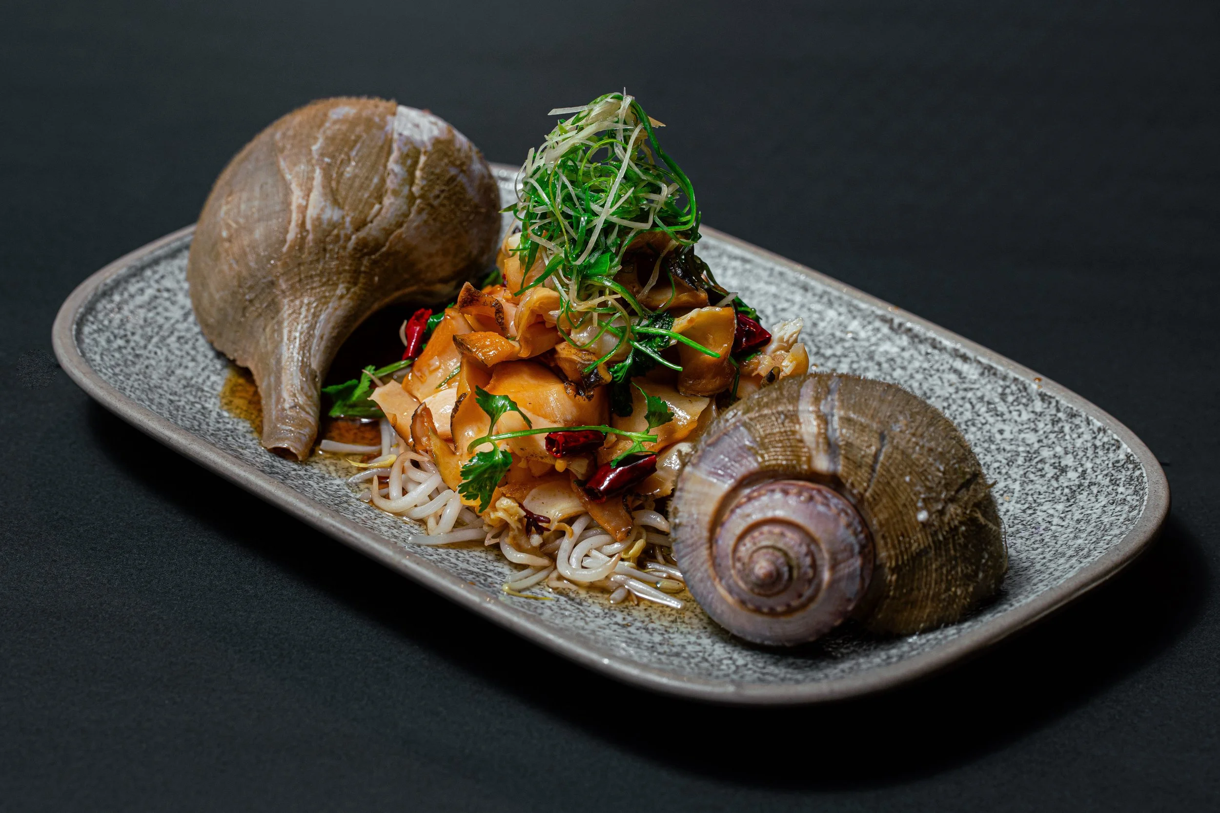 SEA CONCH WITH GINGER & SCALLION 