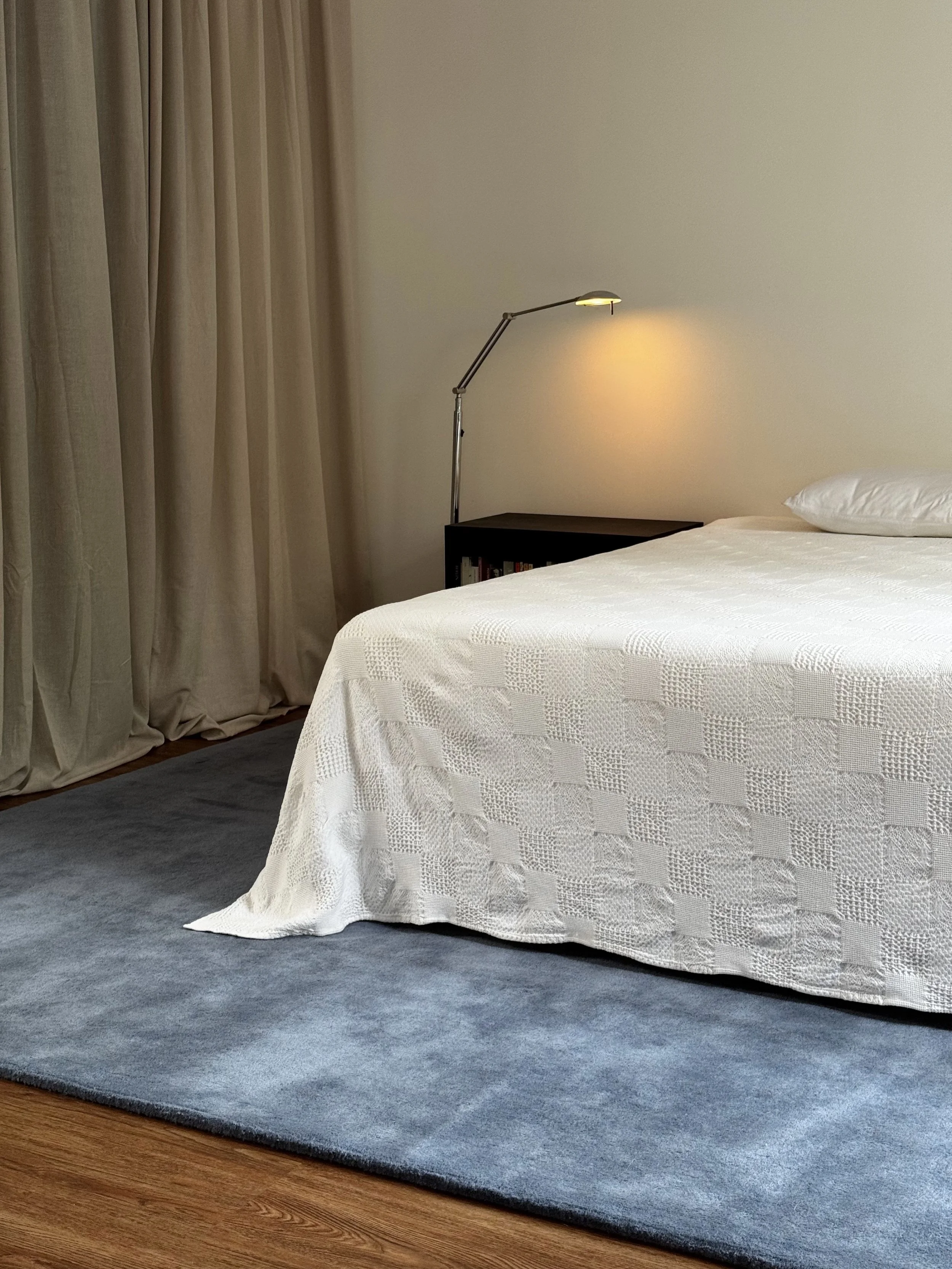 Orchid Blue New Zealand Wool Area Rug
