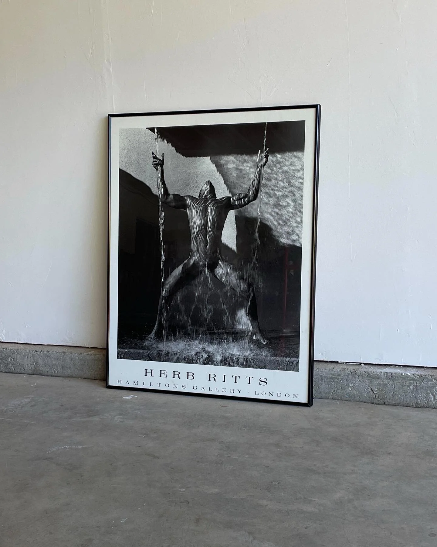 Vintage Herb Ritts Waterfall Framed Print

Black and white vintage framed print by artist Herb Ritts. The frame is in good vintage condition with no major signs of wear. 
⠀⠀⠀⠀⠀⠀⠀⠀⠀
LOCAL BAY AREA PICK-UP &amp; DELIVERY ONLY.
⠀⠀⠀⠀⠀⠀⠀⠀⠀
***this is a pr