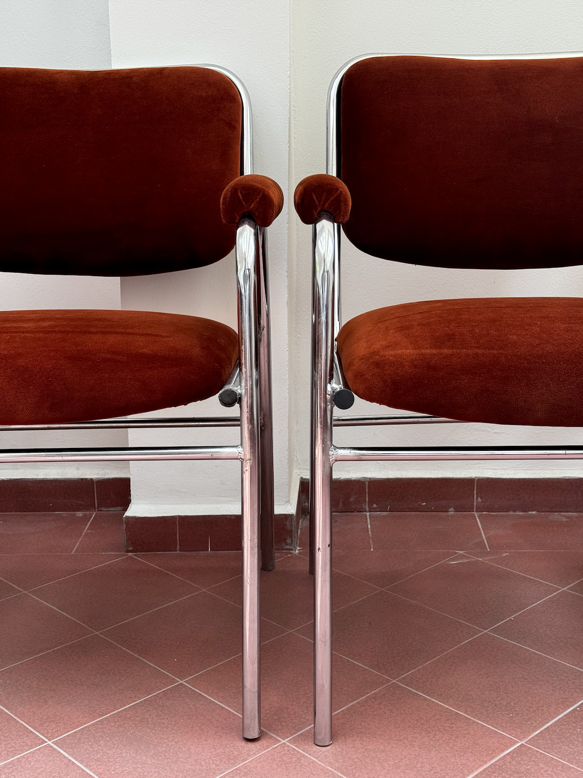 1970s Rust Velvet Chrome Cantilever Chairs (Set of 4)....png