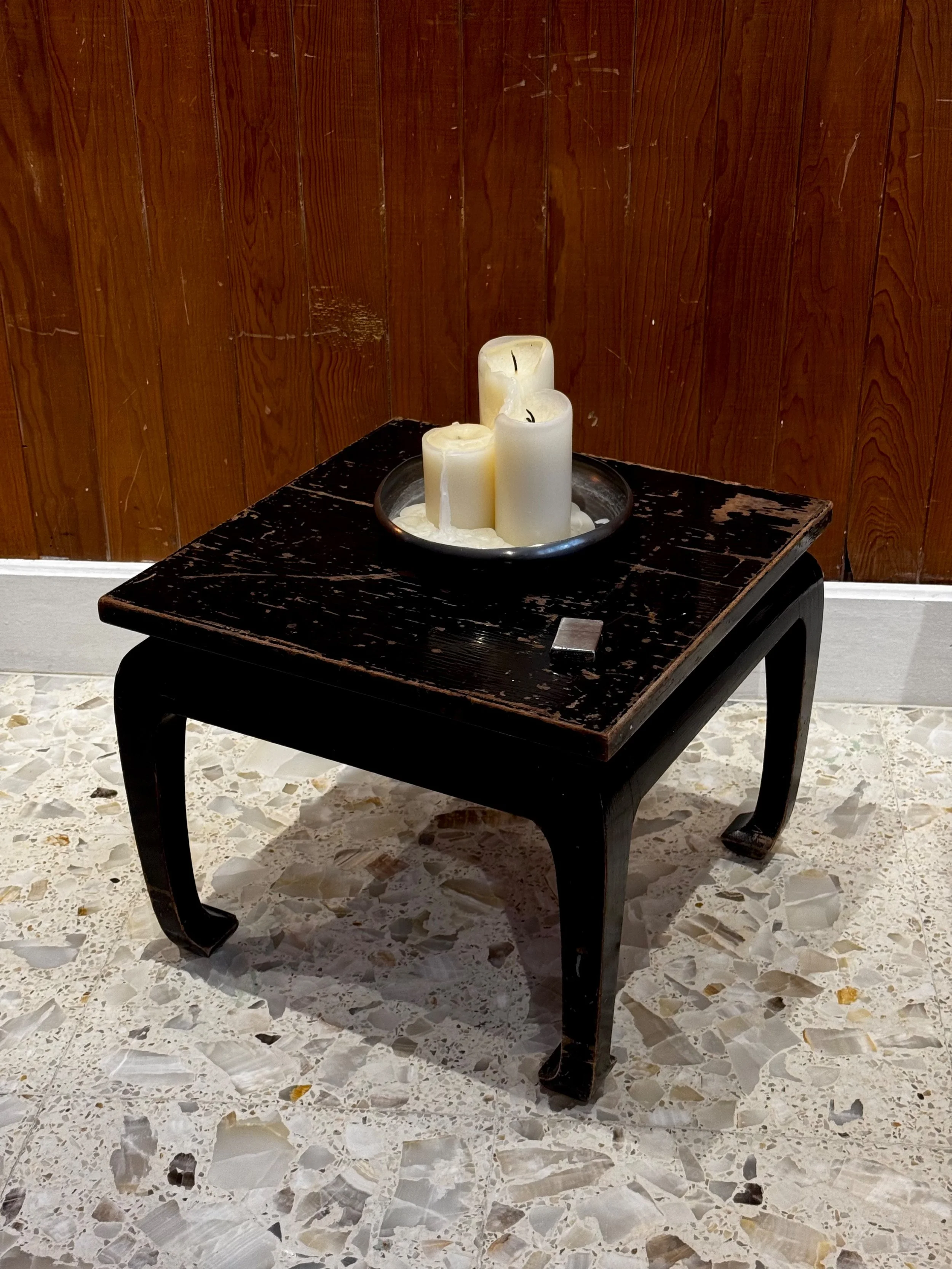 Vintage Black Accent Table..JPG