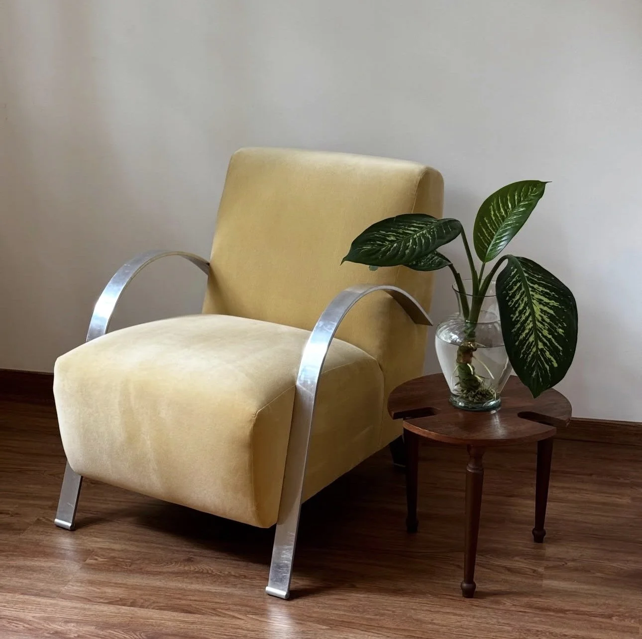 Custom Reupholstery......jpg