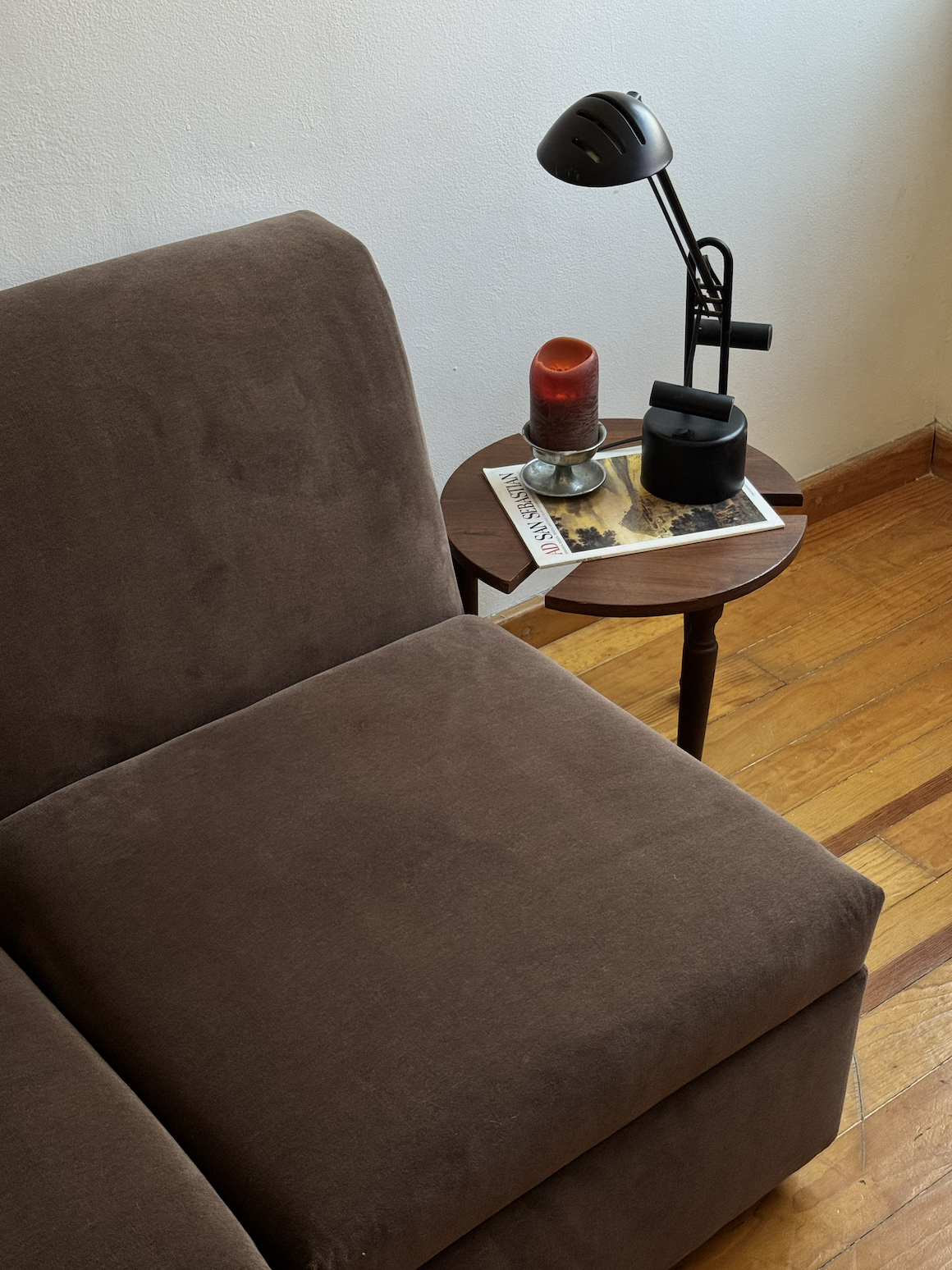 Vintage 1980s Modular Chairs (4).png