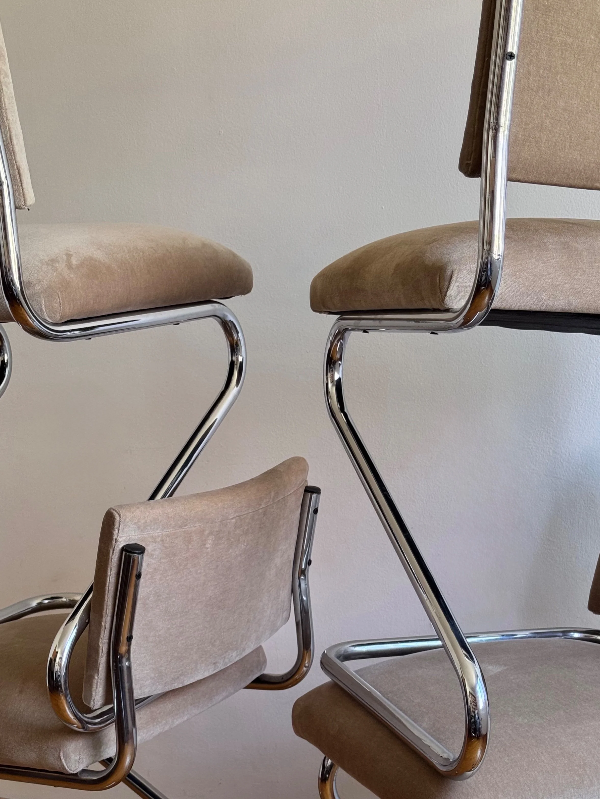 Vintage Champagne Tubular Chrome Dining Chairs.JPG