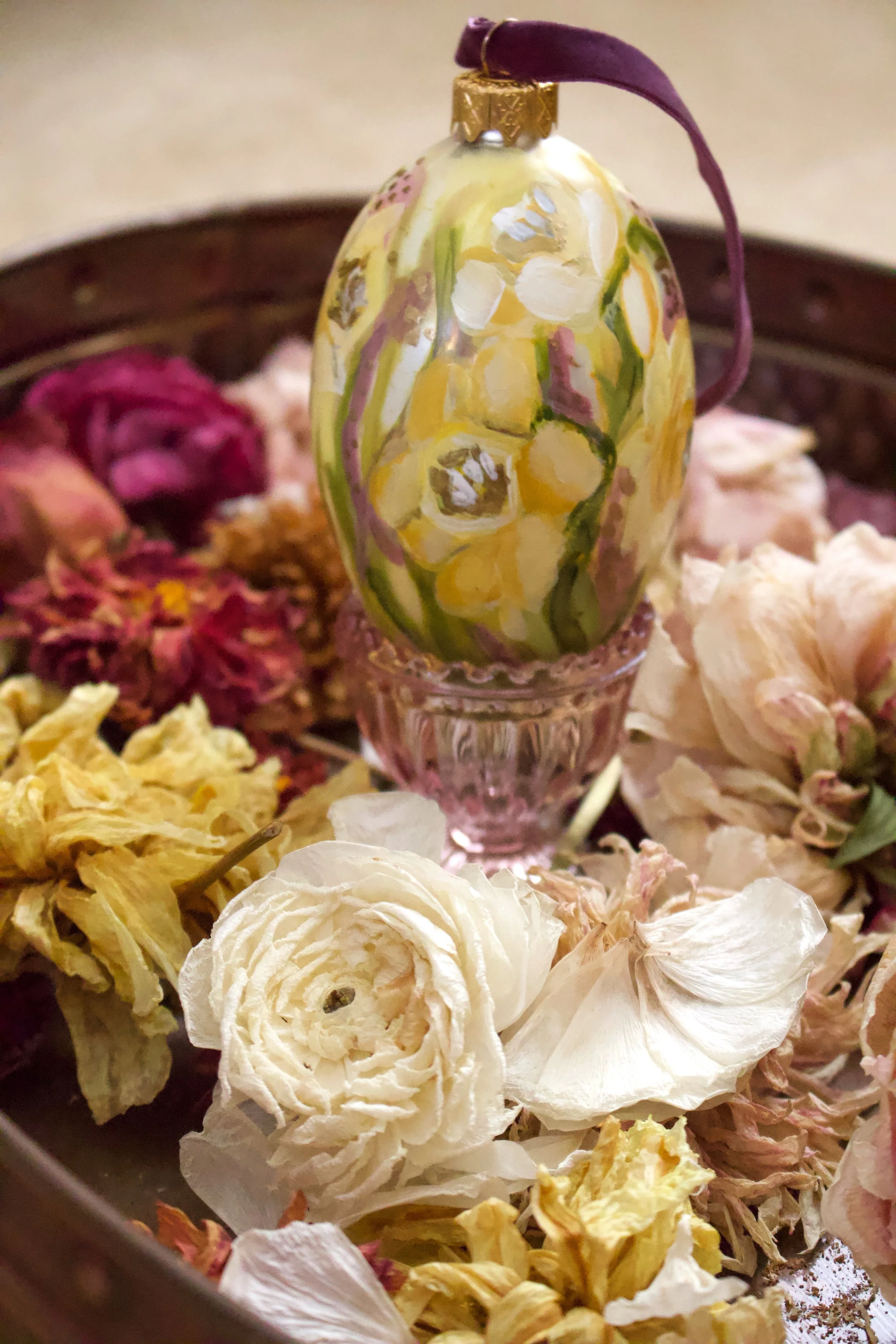 hand painted daffodil ornament