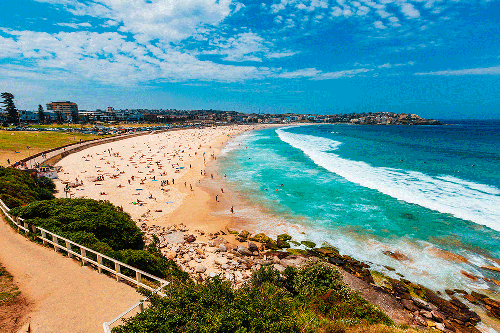 sydney-luxury-experiences-bondi-beach.gif