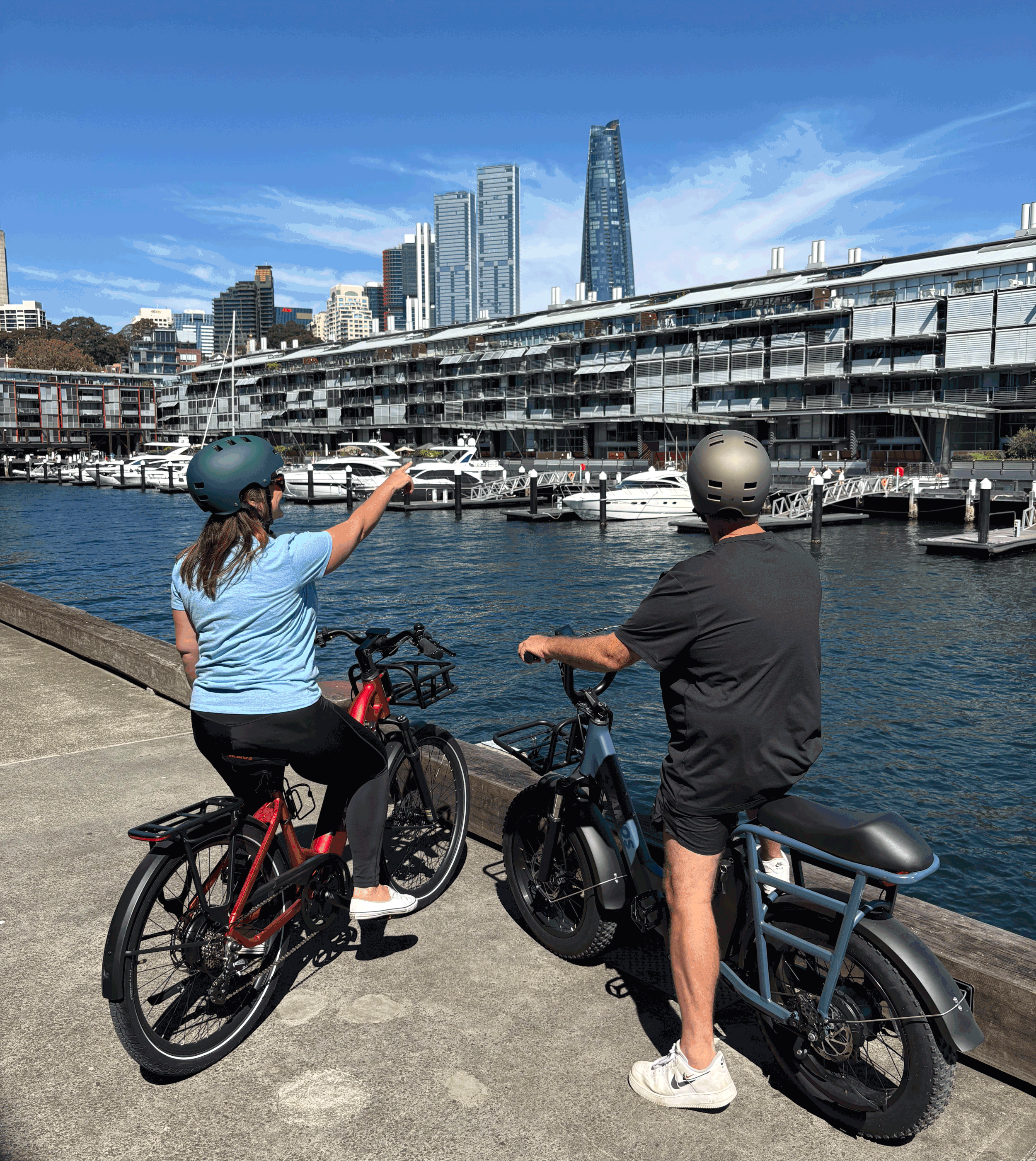 Sydney-luxury-experinces-bike-tour-walsh-bay.gif