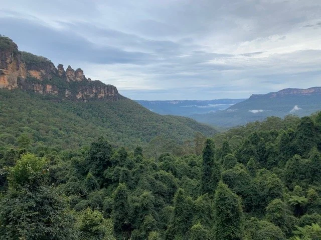 blue-mountains-jamison-valley-sydney-luxury-experiences.jpg