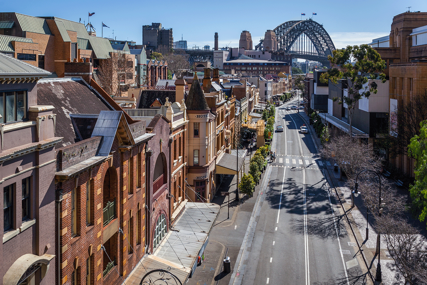 sydney-luxury-experiences-the-rocks.gif