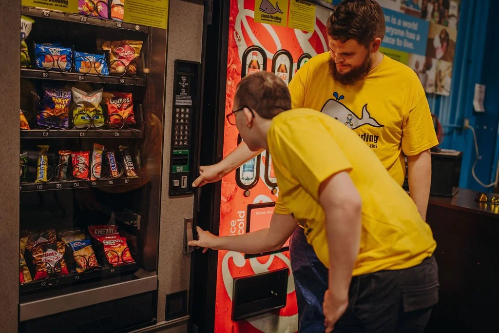 eitasJonahvending_6.jpeg