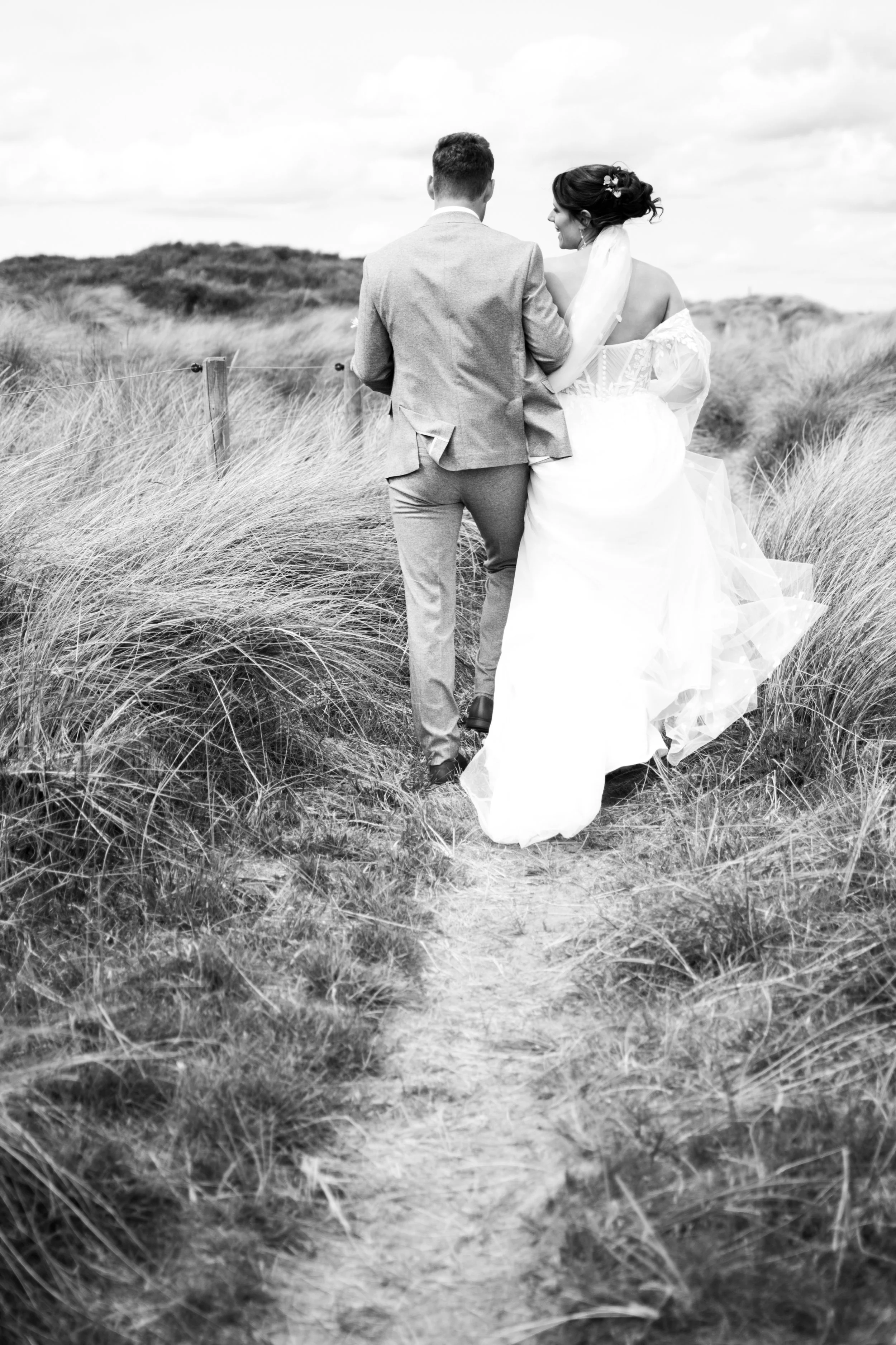 Barn on the Bay Wedding Photos | Northumberland Wedding Photographer