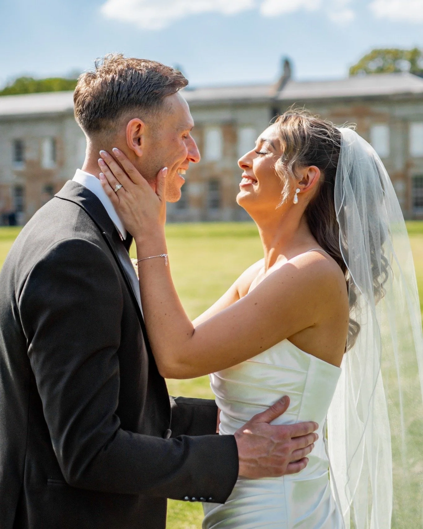 A huge happy first wedding anniversary to Carina and Daniel, who were married at the gorgeous Durham Registry Office (The Story) last year.

We hope you've had a wonderful 12 months and all the best for the future 🥰

 #weddingphotographer #WeddingSu