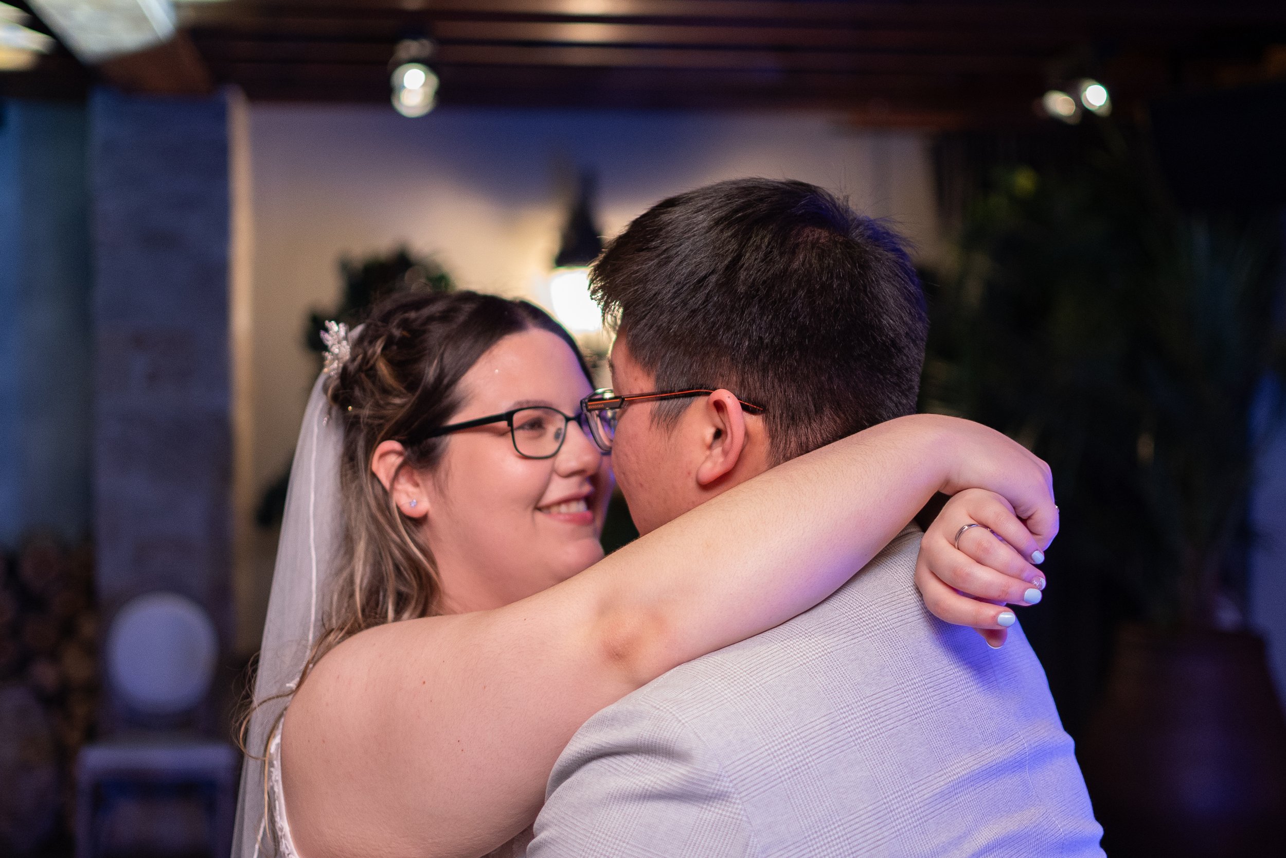 Le Petit Chateau Wedding Photographer