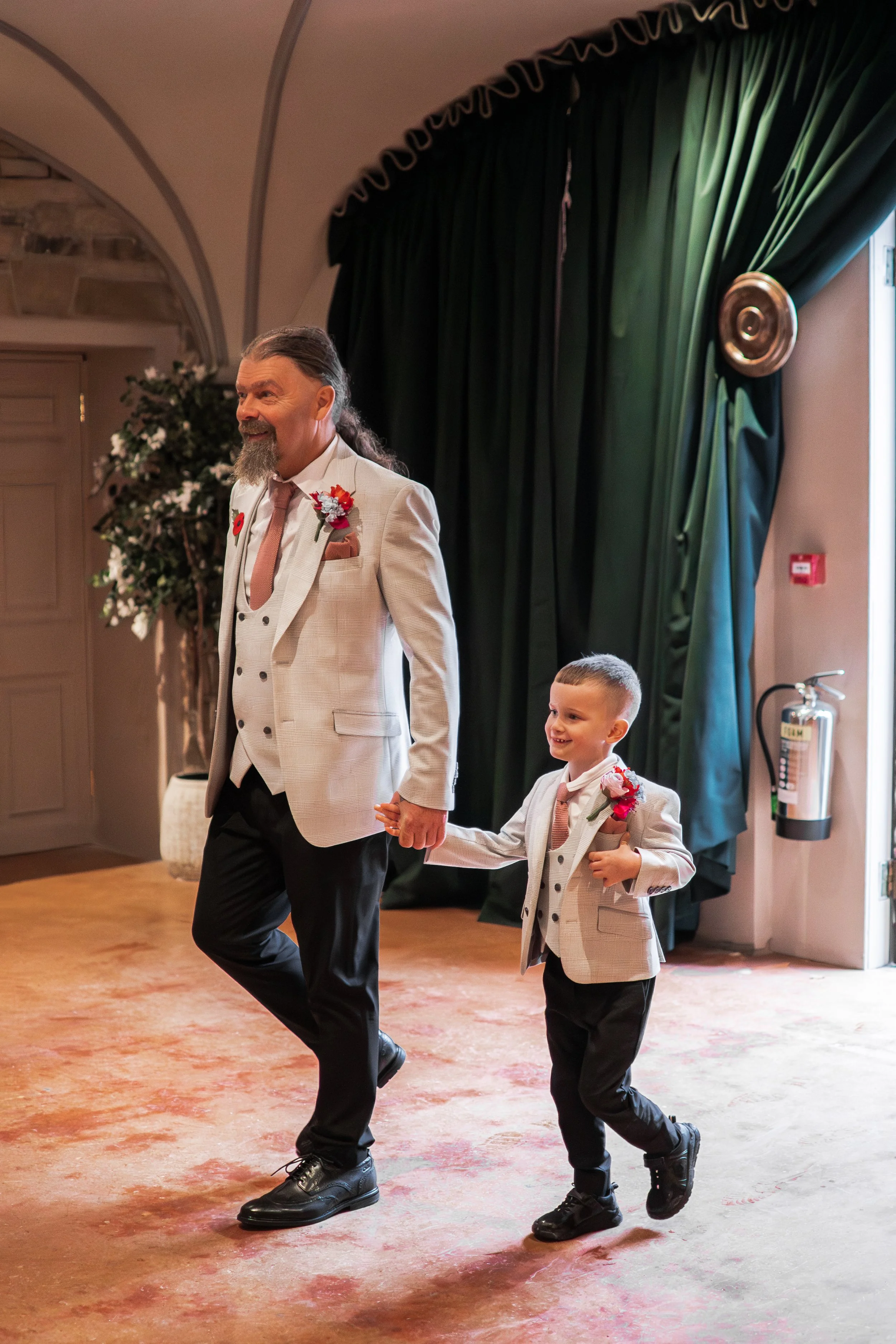 Whitworth Hall wedding photos