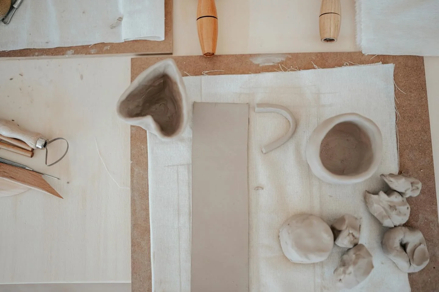 Shaping Self Compassion : An online workshop for doctors 🤎

When we make something, we reconnect with a quieter, more creative part of ourselves. It is often in that space that self-compassion becomes possible.

Medicine asks a great deal of us. We 