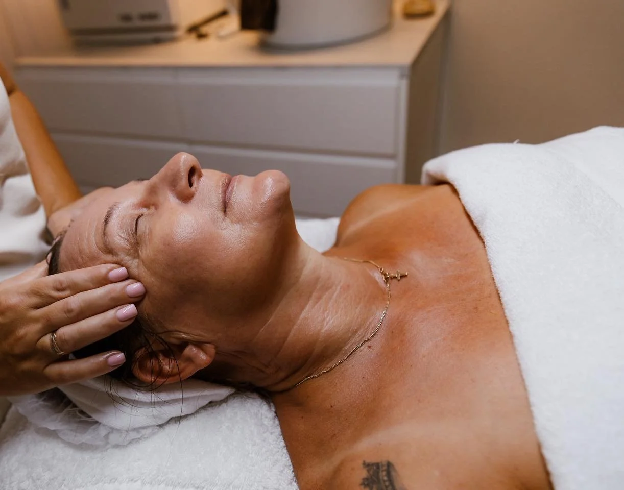 We’re excited to announce that starting November 2025, Oksana is joining our clinic and will be offering two brand-new massage experiences — designed to deeply relax your body and rejuvenate your mind. More services are on the way, but fo