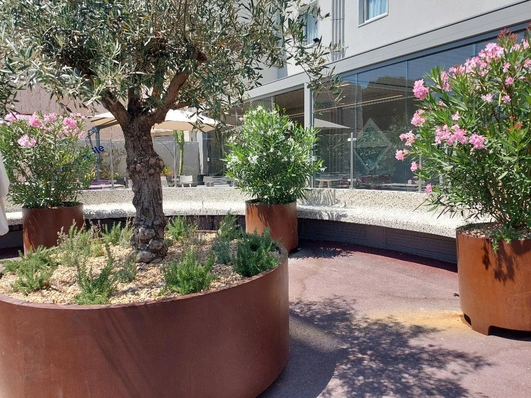 campanile nice - jardin.jpeg