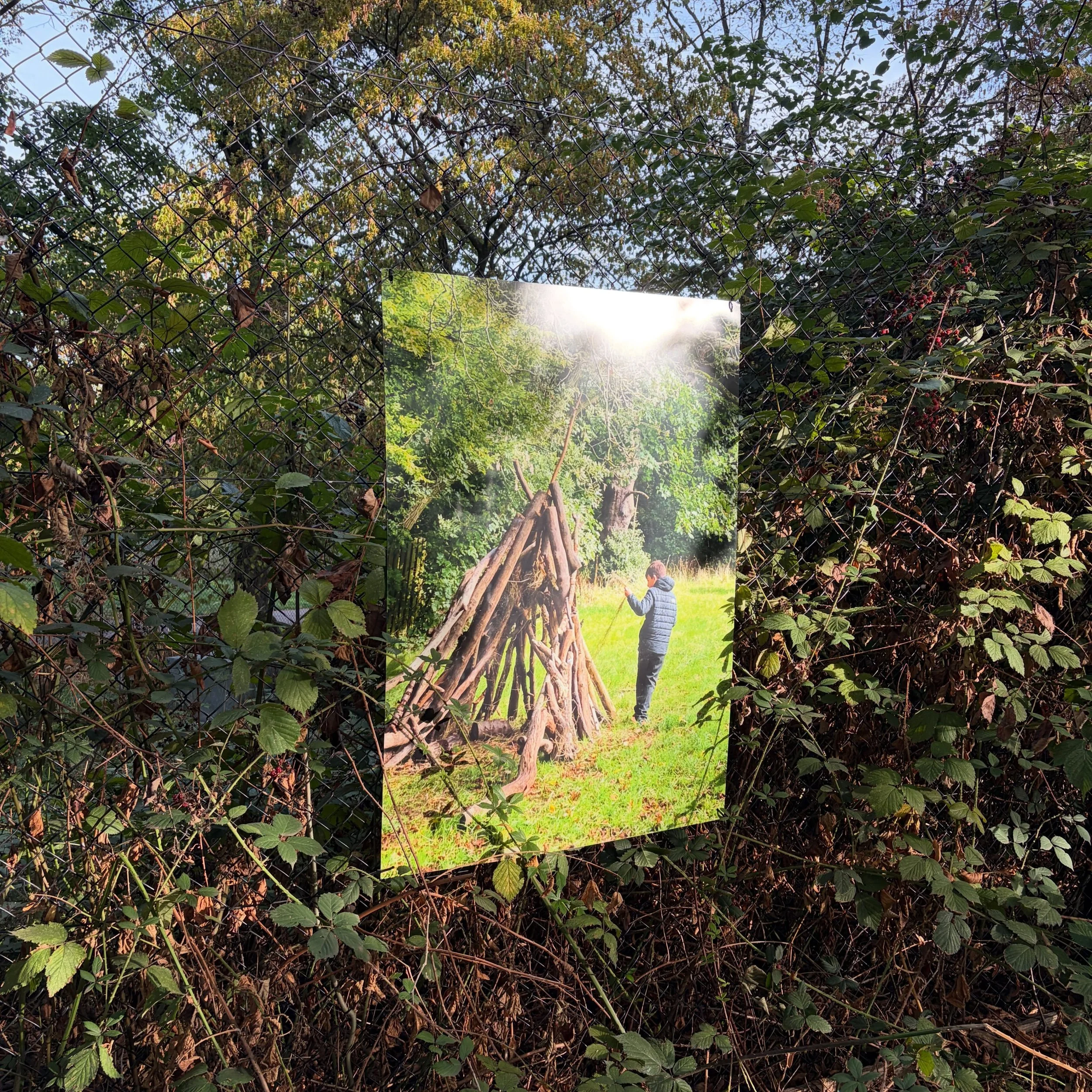 Wrapped in Leaves and Laughter - now permanently installed in the parkland @yourallypally 

These photographs document the interaction and experience of children immersed in nature.

The work has been made from a collaboration with @laurafoxartist an