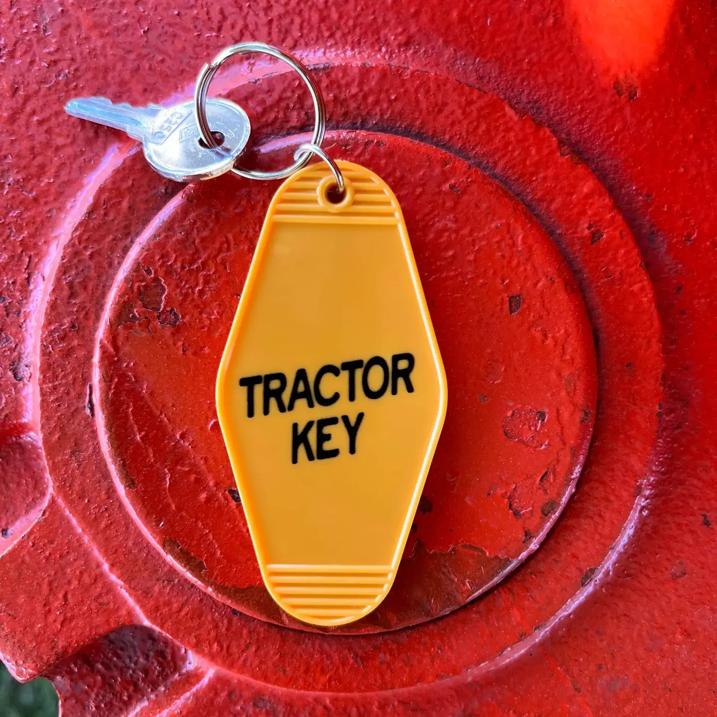 tractor keychain 2.webp
