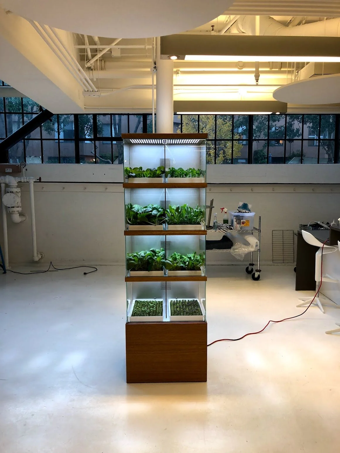 Nicolas Lenotte _ Industrial Design _ Object _ Babylon Micro Farming _ Hydroponic Unit