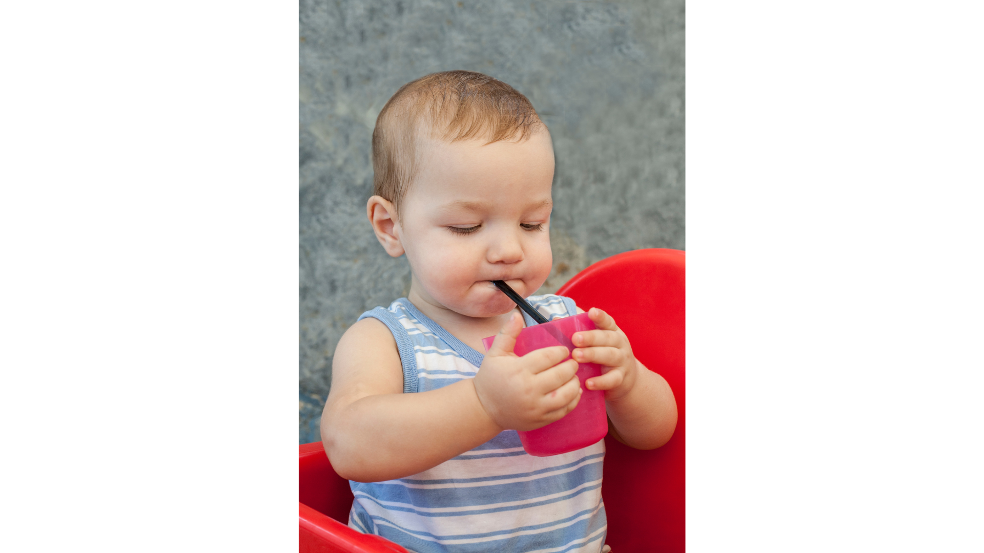 How STRAWS help toddlers TALK - Tips from a Speech Therapist 