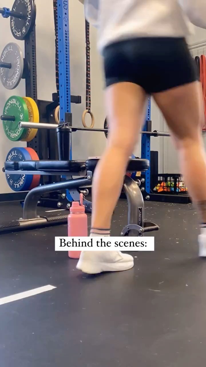 Every detail counts πͺ
#trainingbyrobyn
#PersonalTraining
#WorkoutPrep
#FitnessLife
#TrainerLife
#BehindTheScenes
#FunctionalFitness
#GymFlow
#StrongBody
#FitnessGoals
#ClientSuccess
#WorkoutMotivation
#StrengthTraining
#FitnessJourney