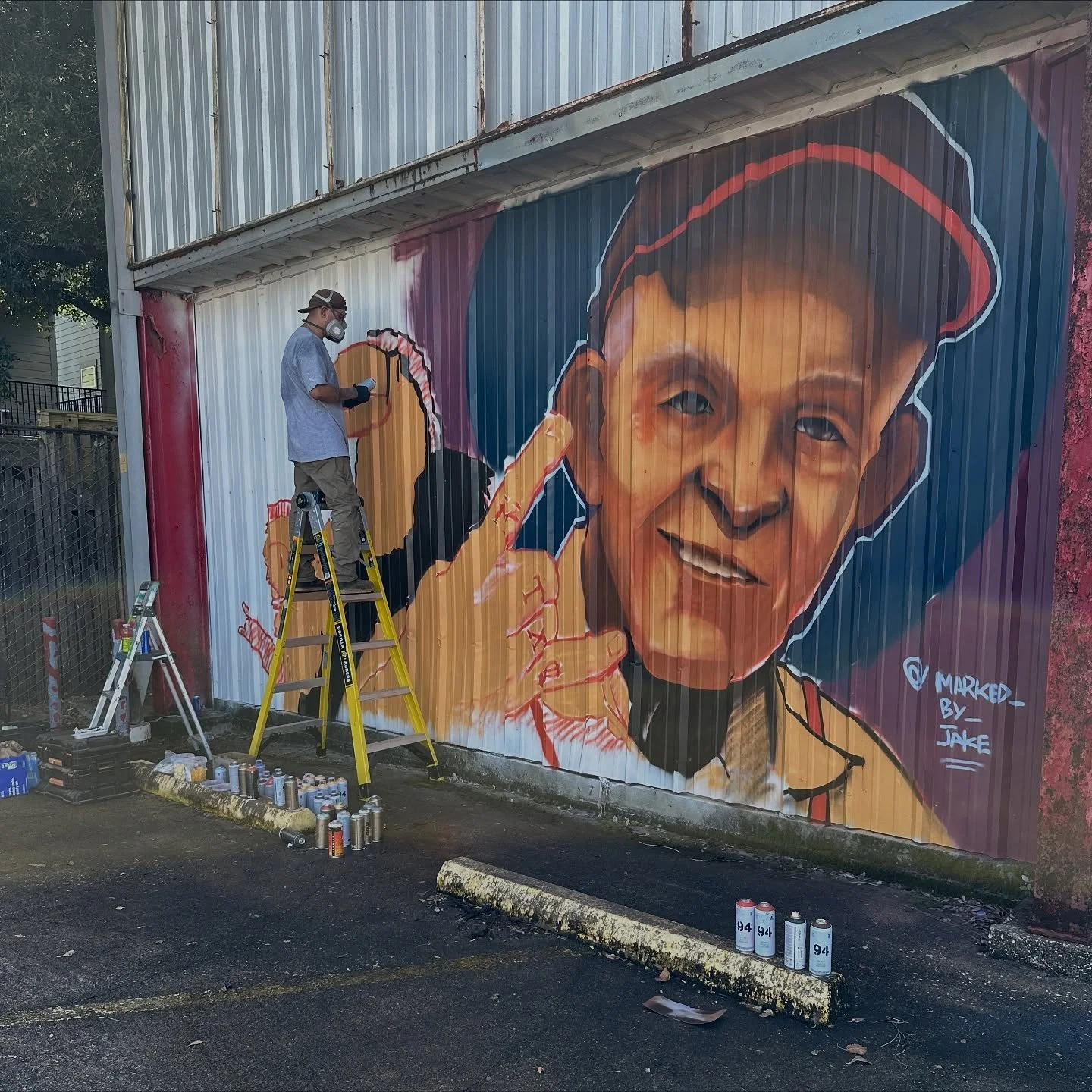 Getting out and about in Houston today. Enjoying my city and all the people in it! 

One more day for you to go see @buffalobayoumuralfestival