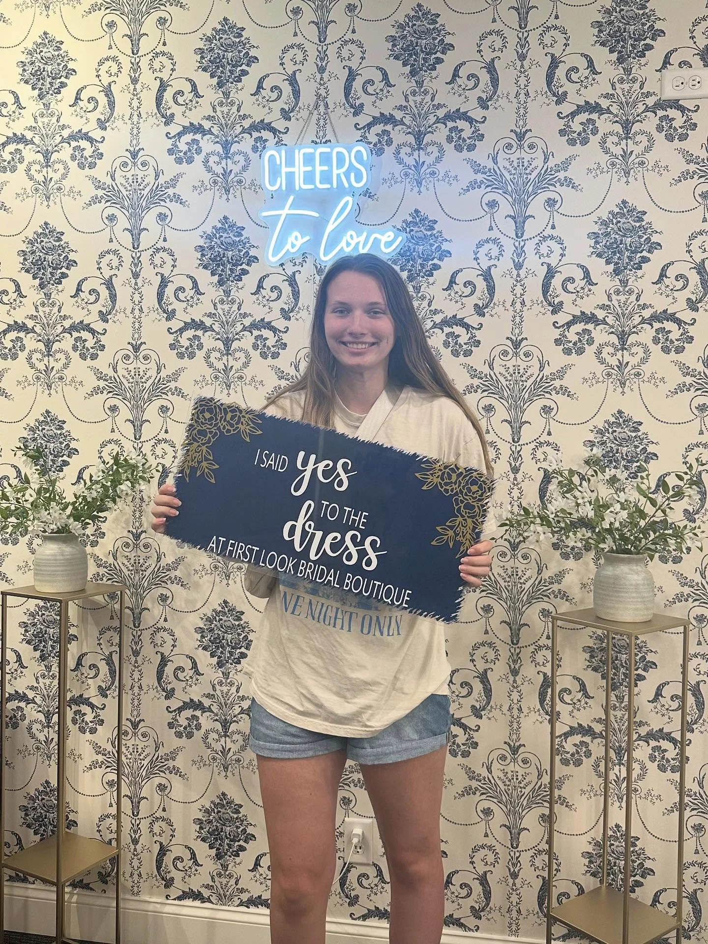 Congrats Elle! Thank you for your support! 🤍🤍🤍