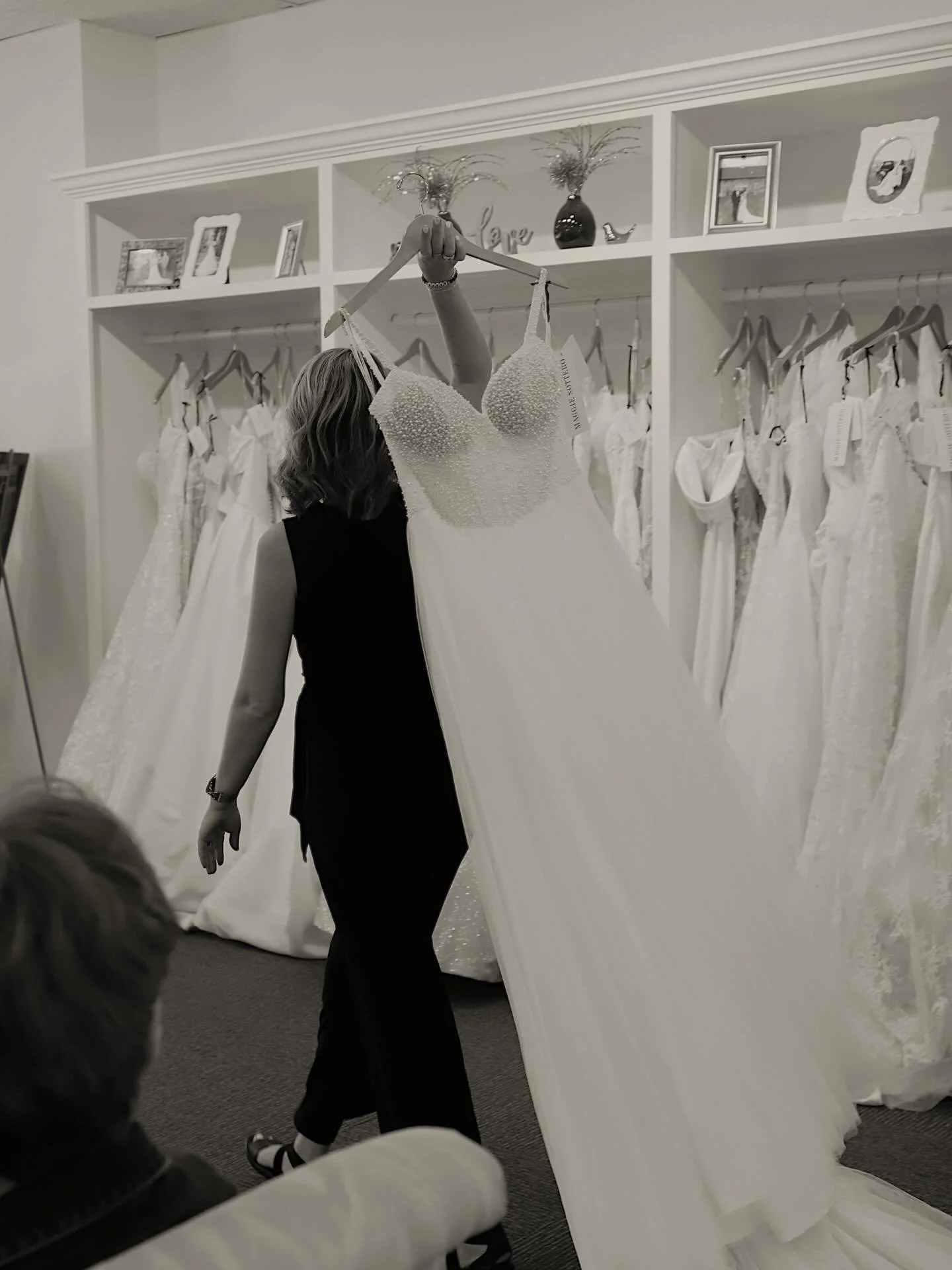 The textures, the layers, the details&hellip; completely head over heels. ✨ There is nothing quite like the magic of a dress going from the rack to becoming the one.
Let&rsquo;s find your look! Tap the link in our bio to book your private appointment