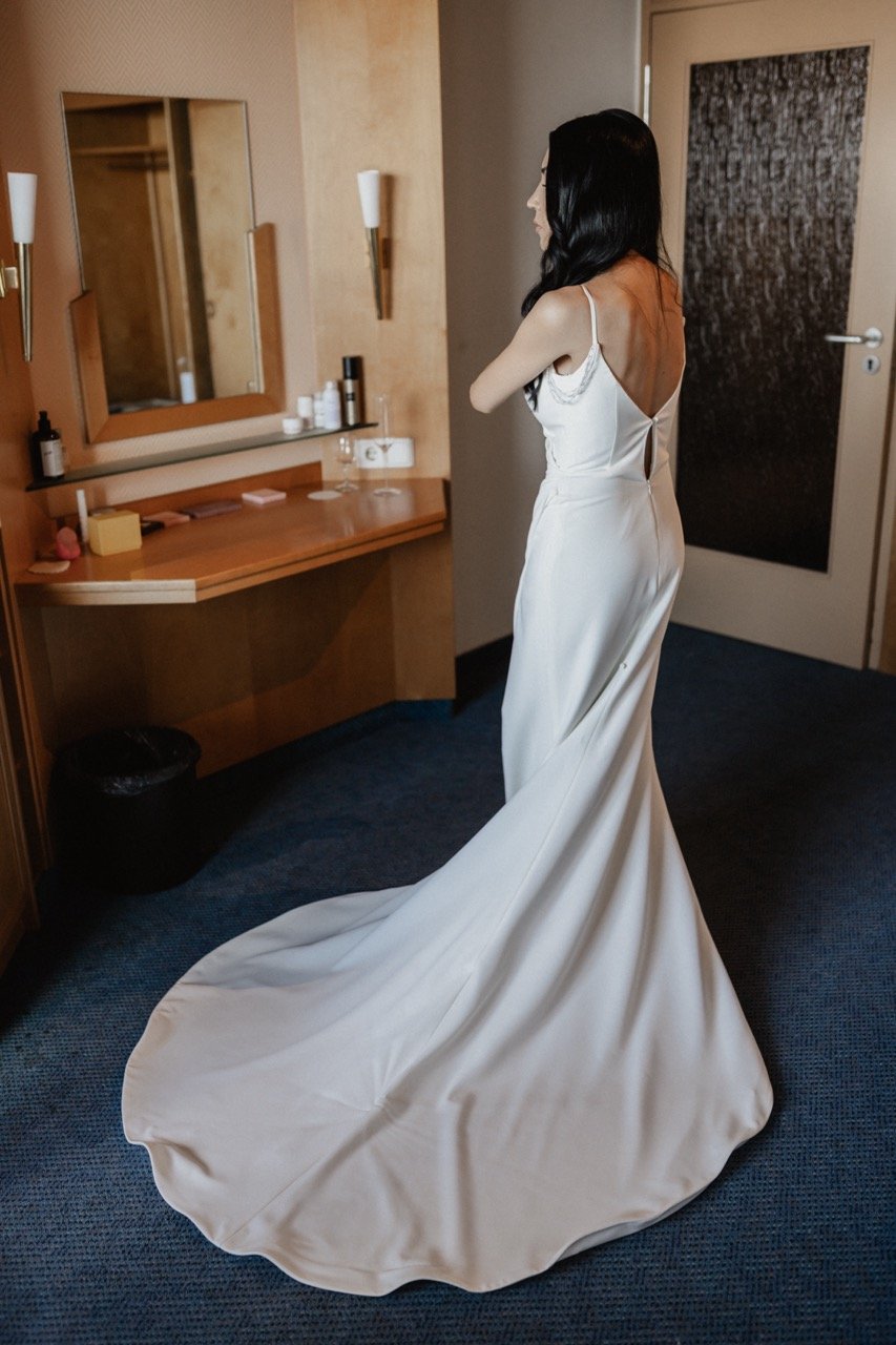 Hochzeitsfotograf-FreiburgGroß (7 - Julia&Fabian-Getting Ready-21).jpeg