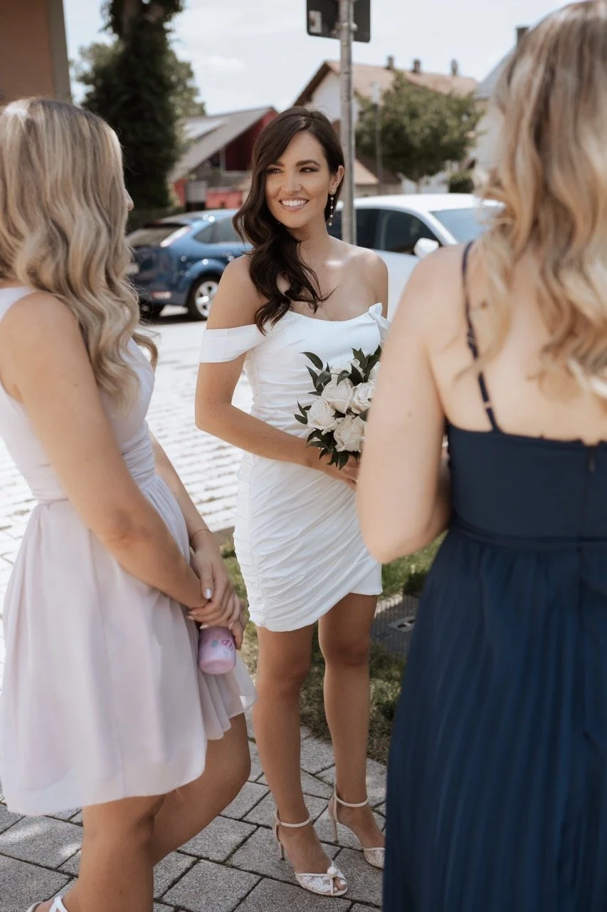 Groß (Viktoria & Sebastian-7308783).jpeg