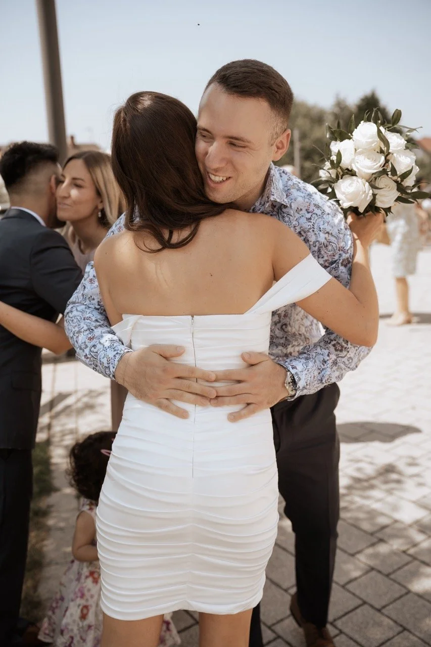 Groß (Viktoria & Sebastian-7308770).jpeg